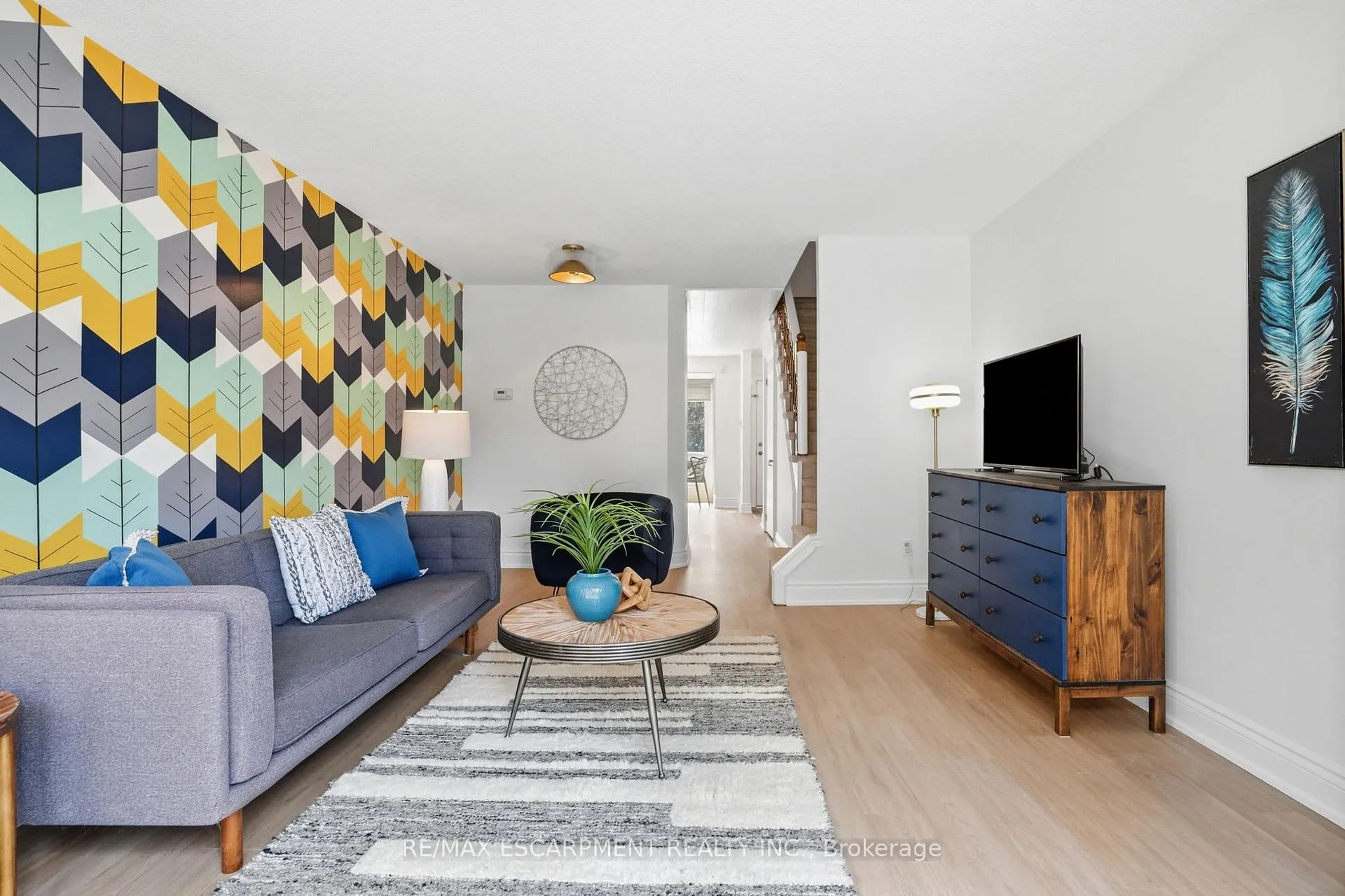 Photo 11 of Unit 317, 895 Maple Avenue, Burlington, Brant — HOMEH