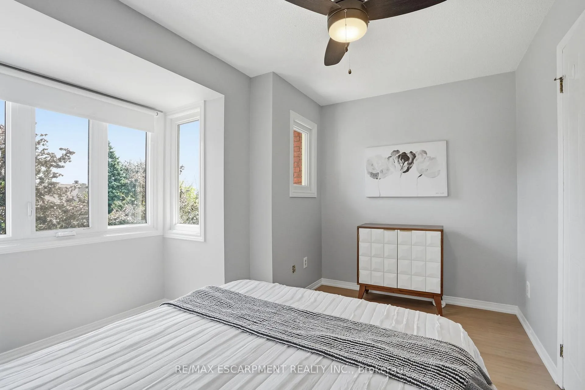 Photo 17 of Unit 317, 895 Maple Avenue, Burlington, Brant — HOMEH