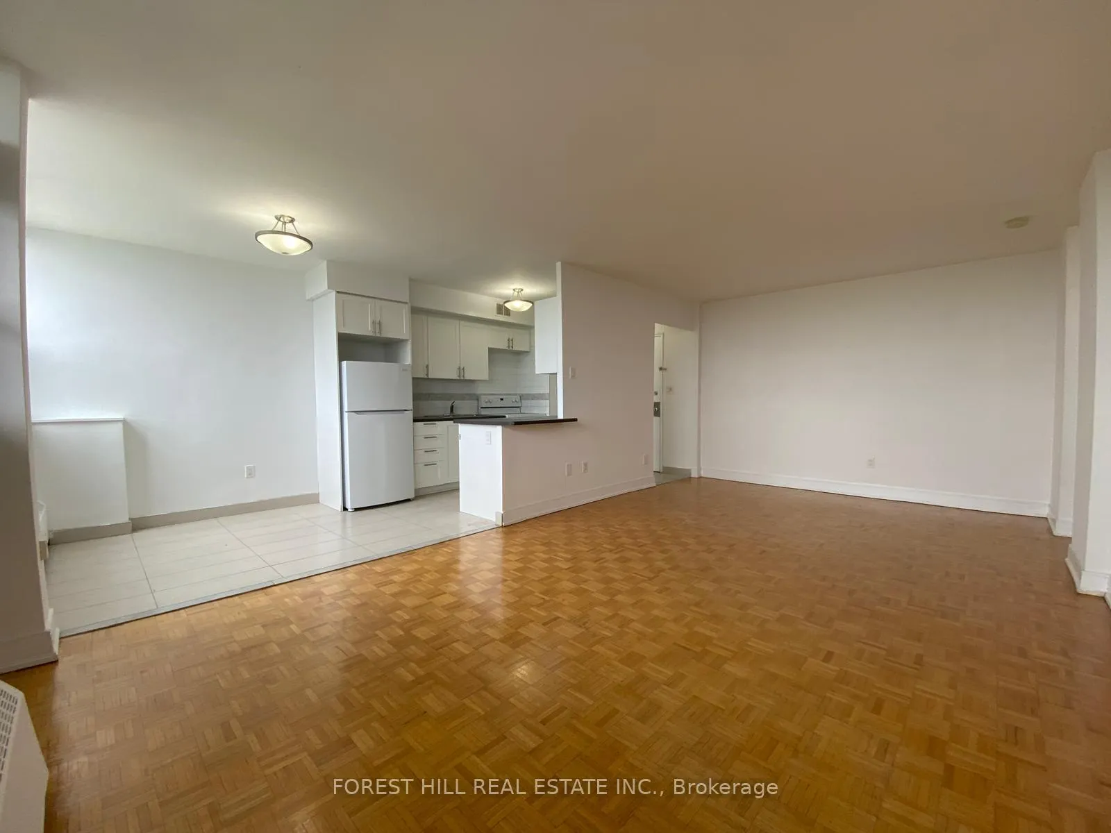 Photo 3 of Unit 1409, 95 Havenbrook Boulevard, North York, Henry Farm — HOMEH