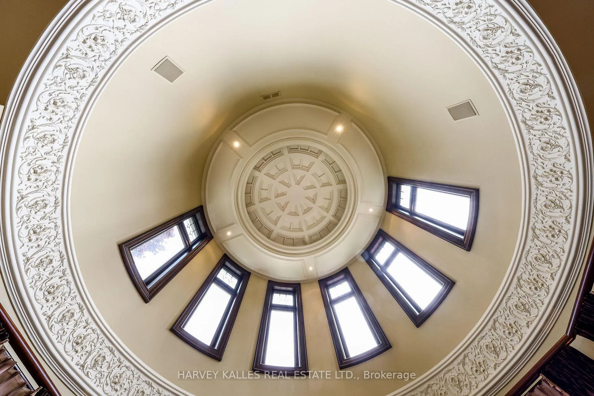 Photo 10 of 165 Parr Place, Vaughan, Uplands — HOMEH