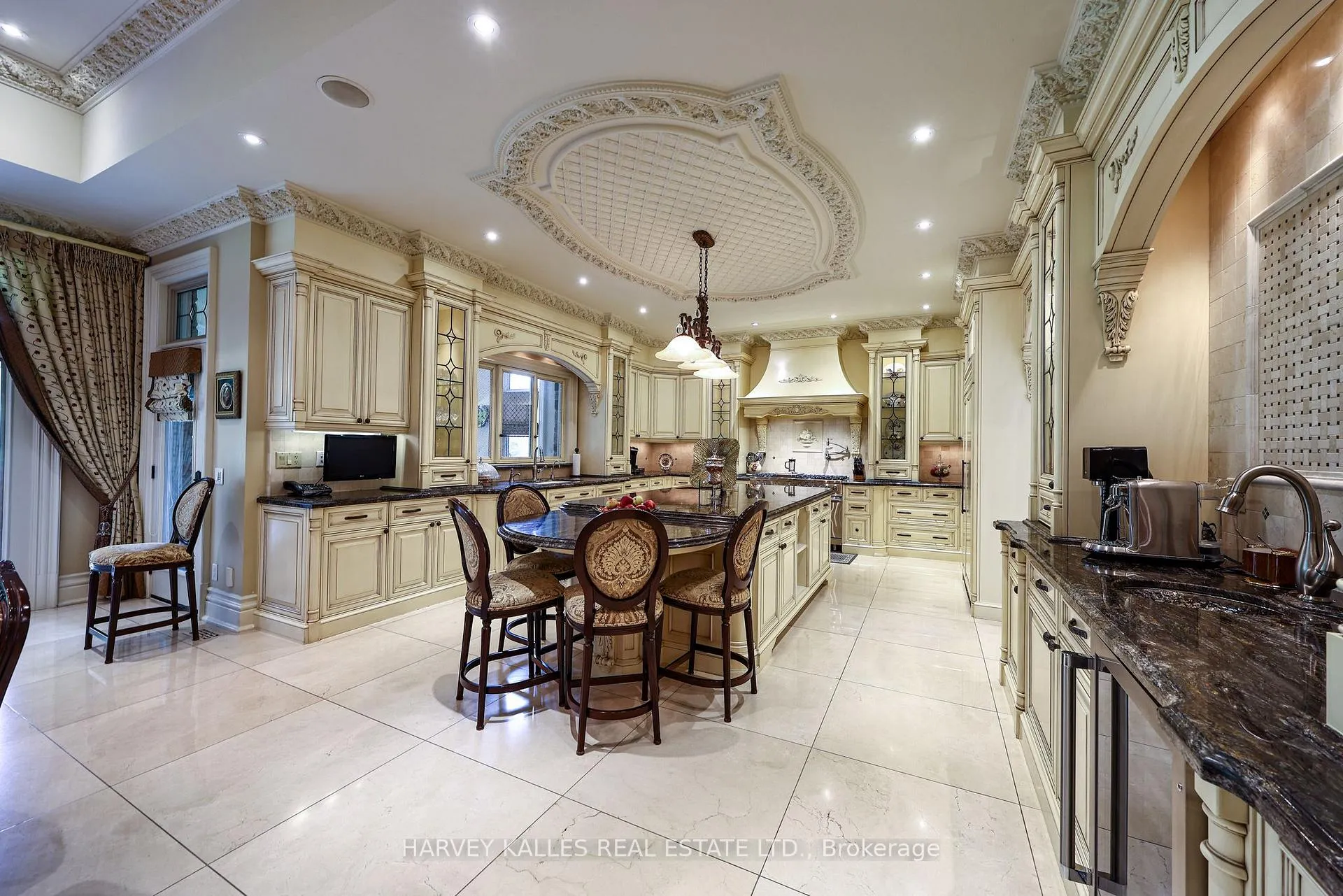 Photo 18 of 165 Parr Place, Vaughan, Uplands — HOMEH