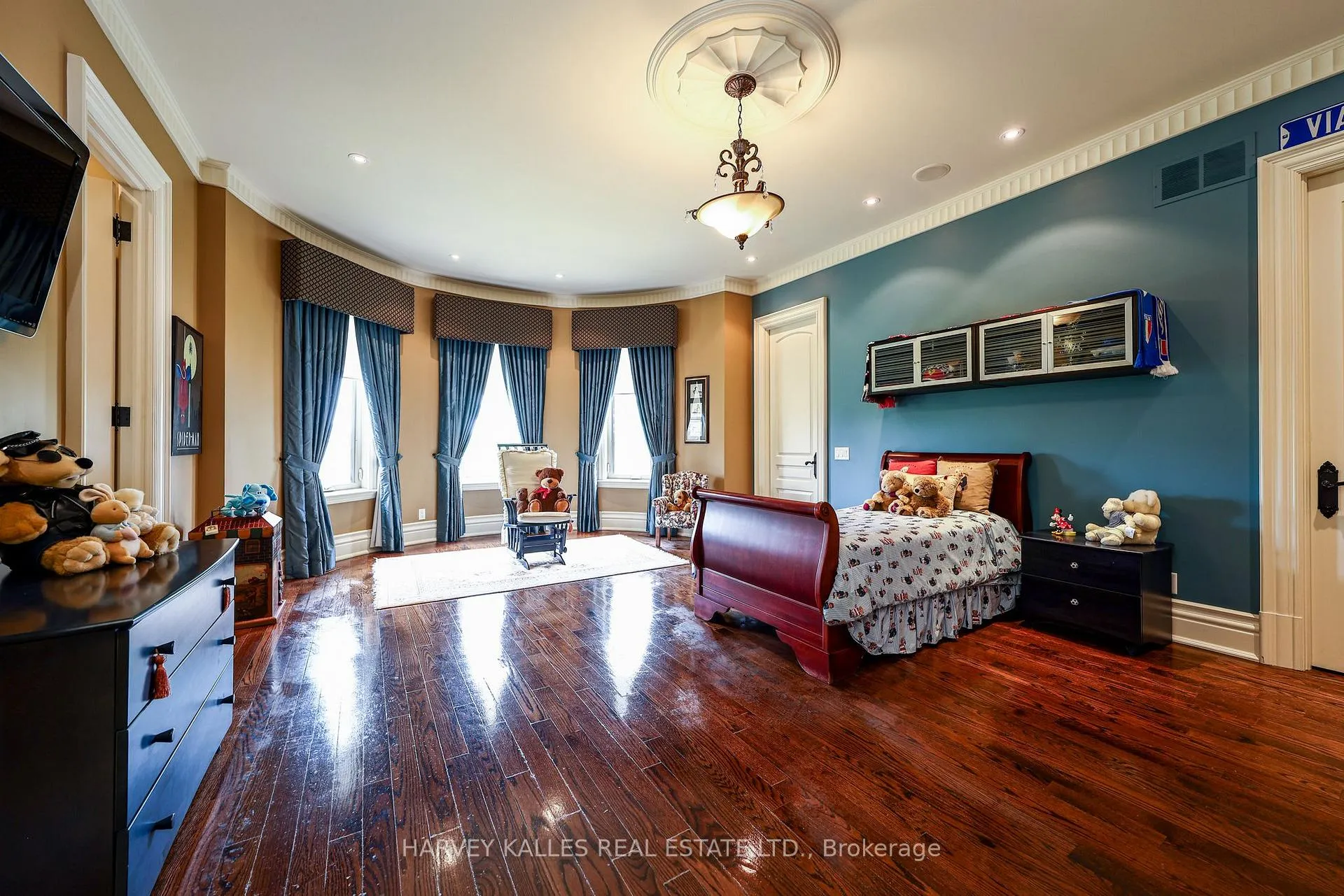 Photo 38 of 165 Parr Place, Vaughan, Uplands — HOMEH