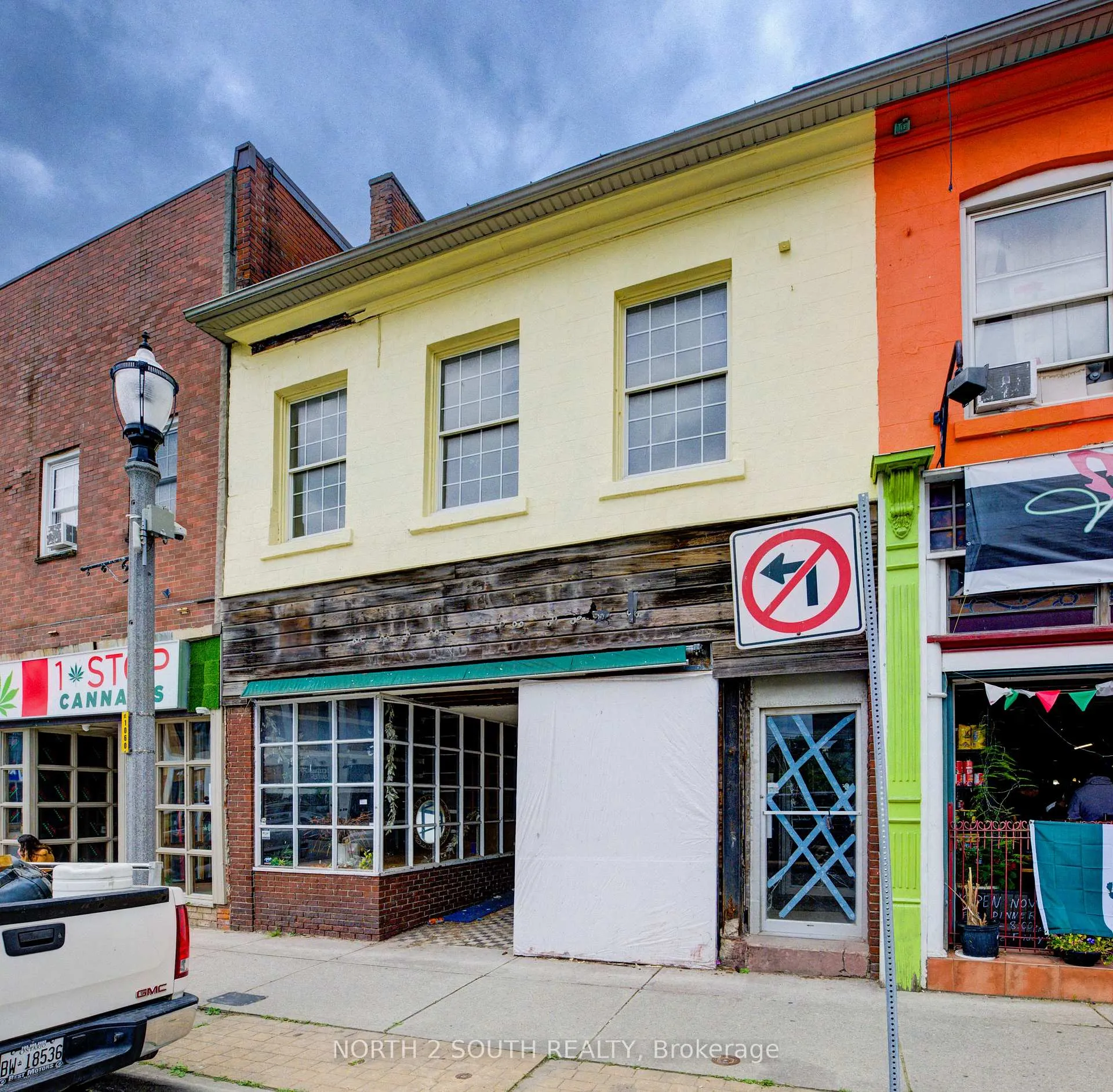 Photo of 36 Norfolk Street S
