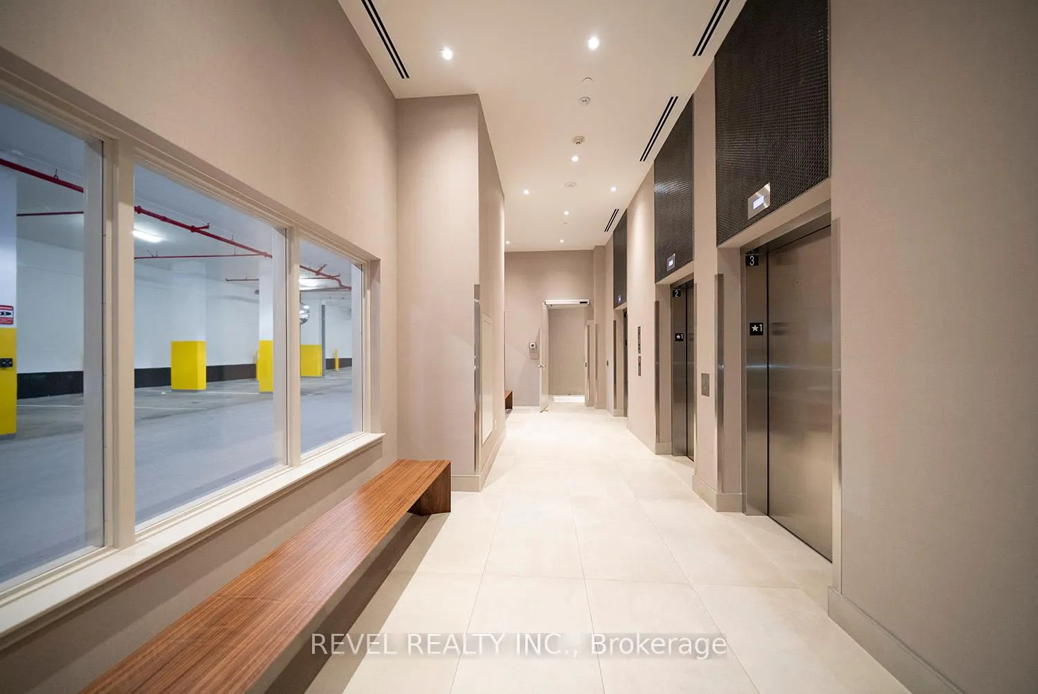 Photo 2 of Unit 823, 212 King William Street, Hamilton, Beasley — HOMEH