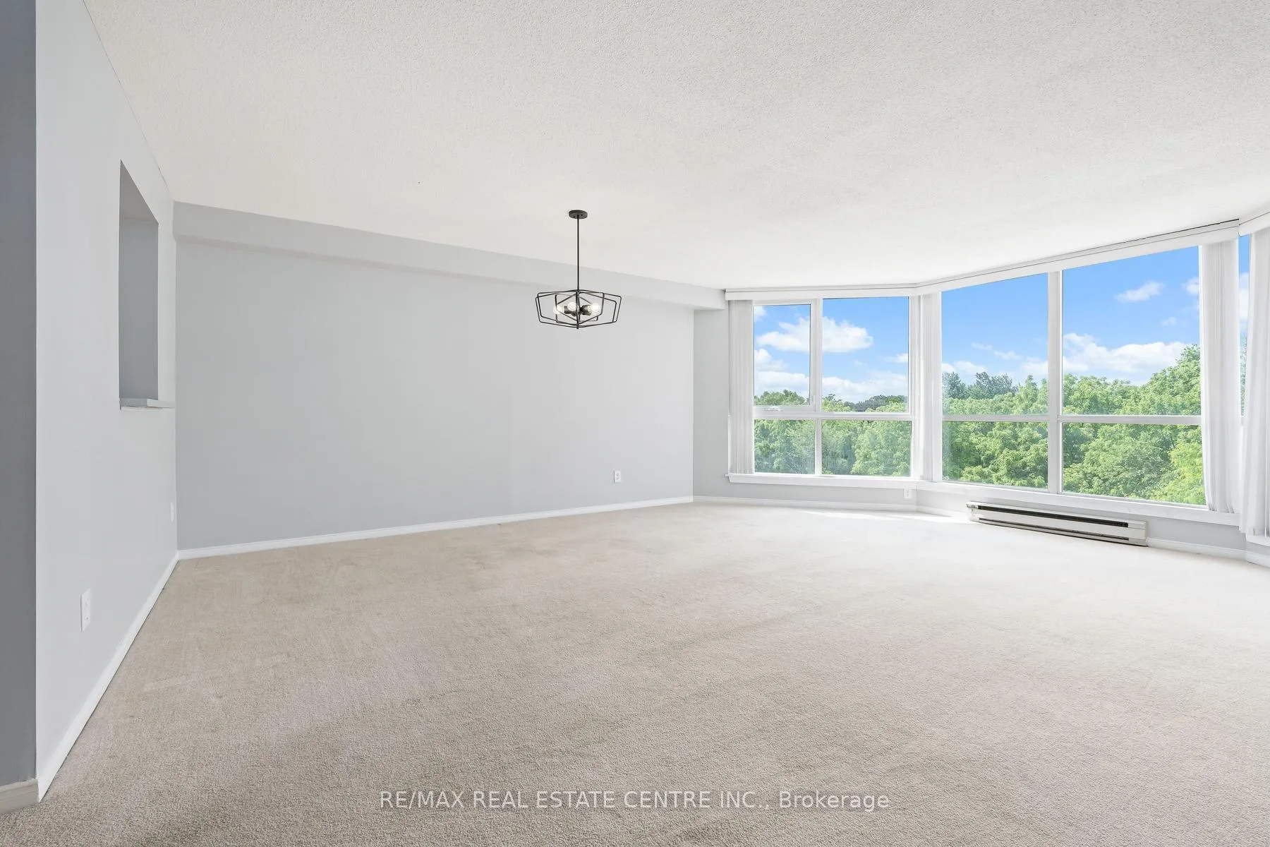 Photo 11 of Unit 406, 26 Hall Road, Halton Hills, Georgetown — HOMEH
