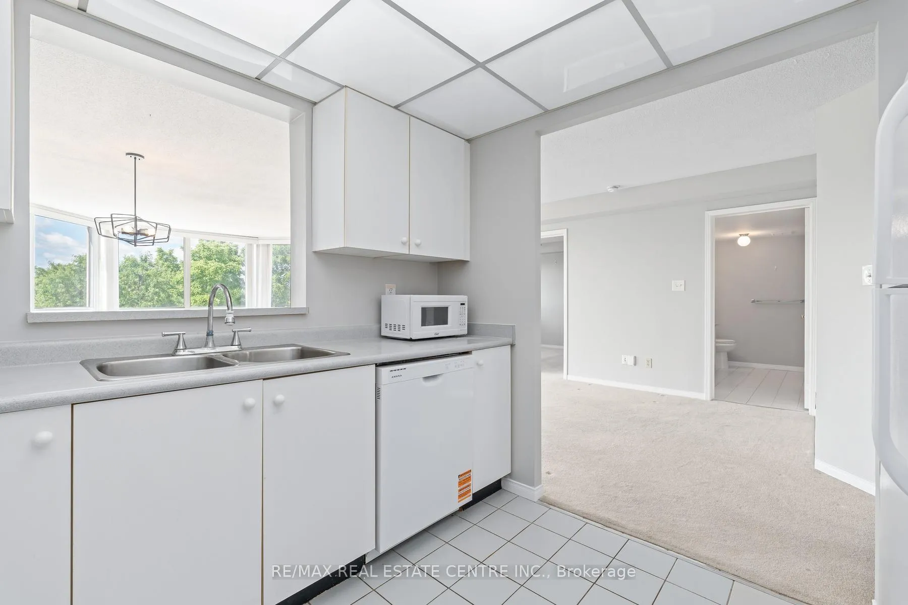 Photo 15 of Unit 406, 26 Hall Road, Halton Hills, Georgetown — HOMEH