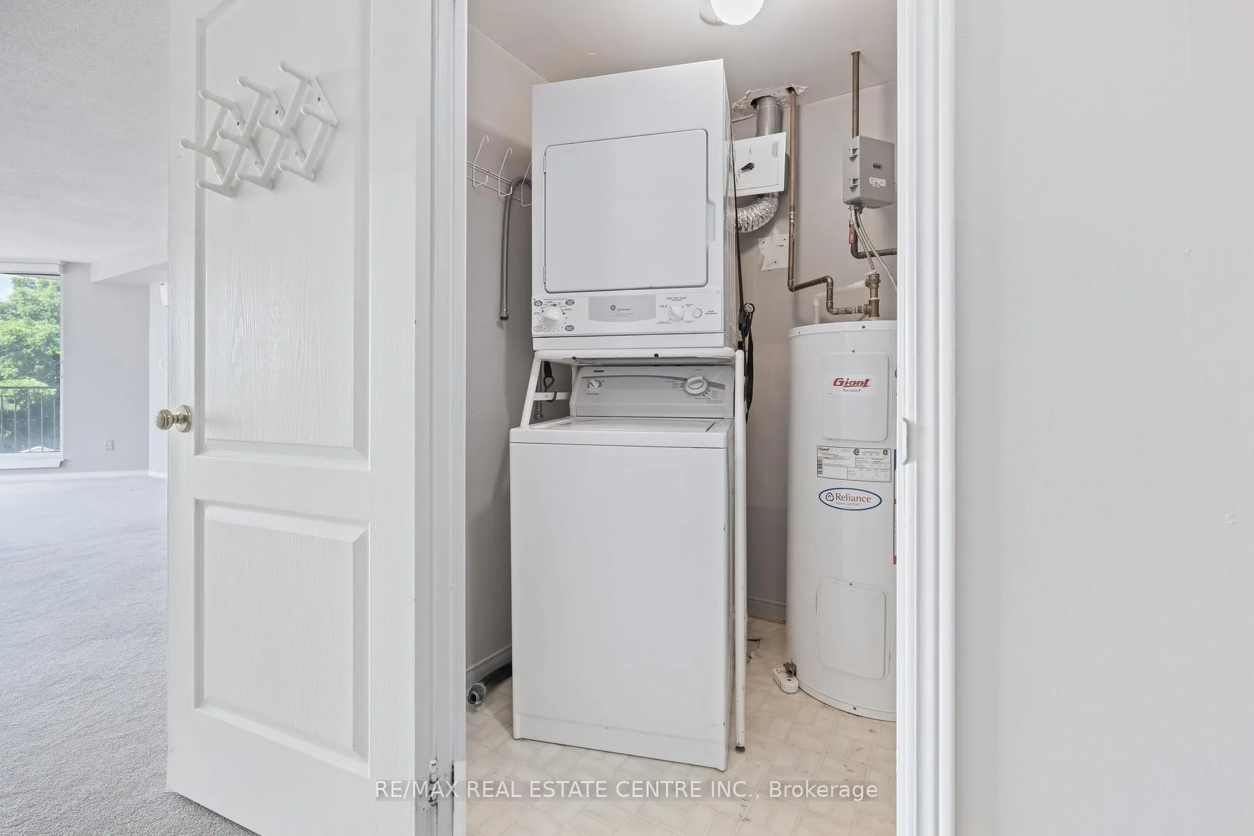 Photo 22 of Unit 406, 26 Hall Road, Halton Hills, Georgetown — HOMEH