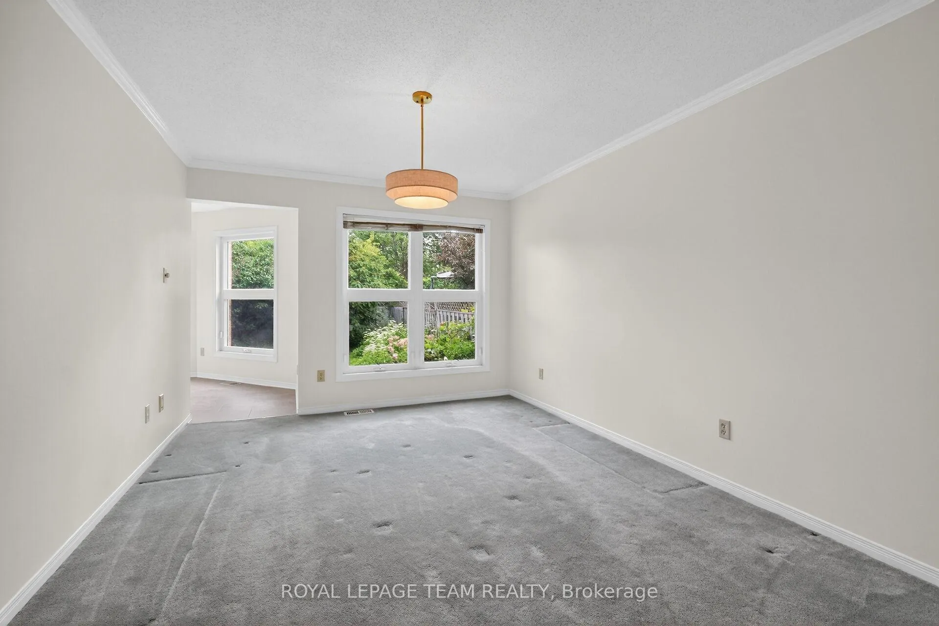 Photo 7 of 6 Shetland Way, Ottawa, Kanata - Bridlewood — HOMEH