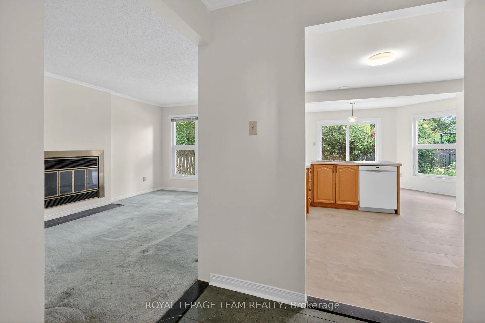 Photo 12 of 6 Shetland Way, Ottawa, Kanata - Bridlewood — HOMEH