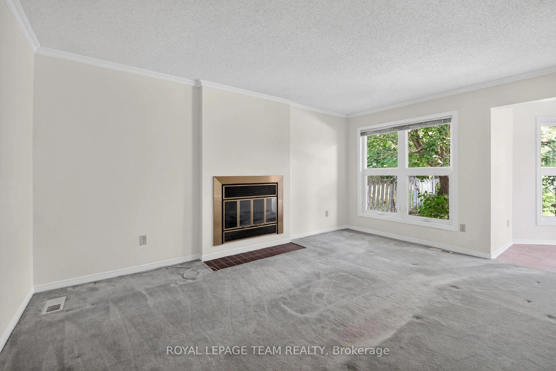 Photo 13 of 6 Shetland Way, Ottawa, Kanata - Bridlewood — HOMEH