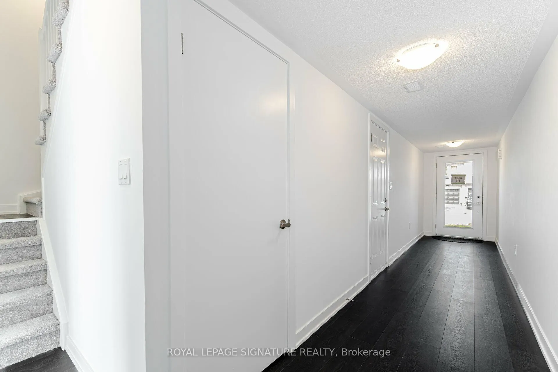 Photo 4 of 4886 Valera Road, Burlington, Alton — HOMEH
