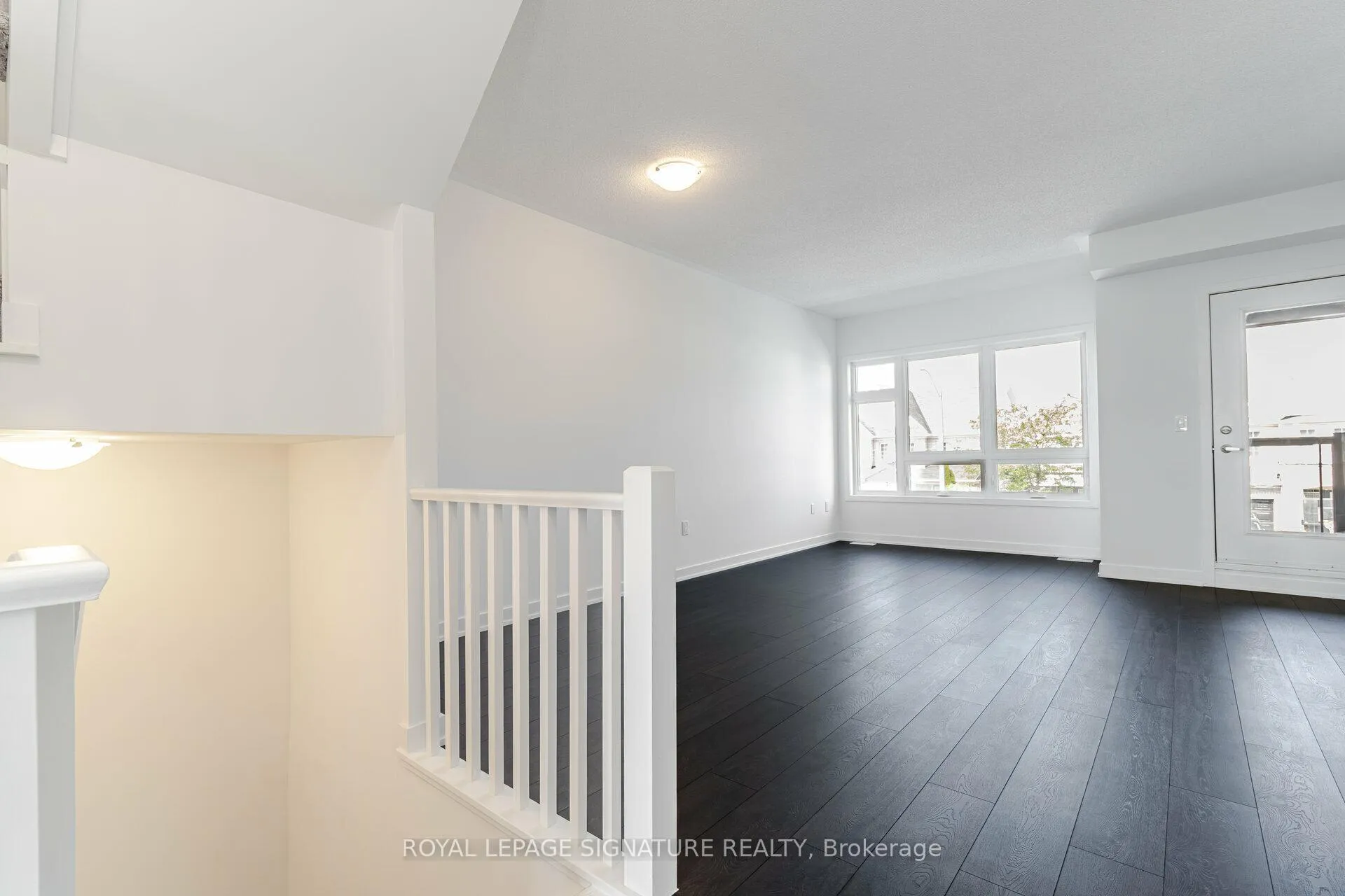 Photo 11 of 4886 Valera Road, Burlington, Alton — HOMEH