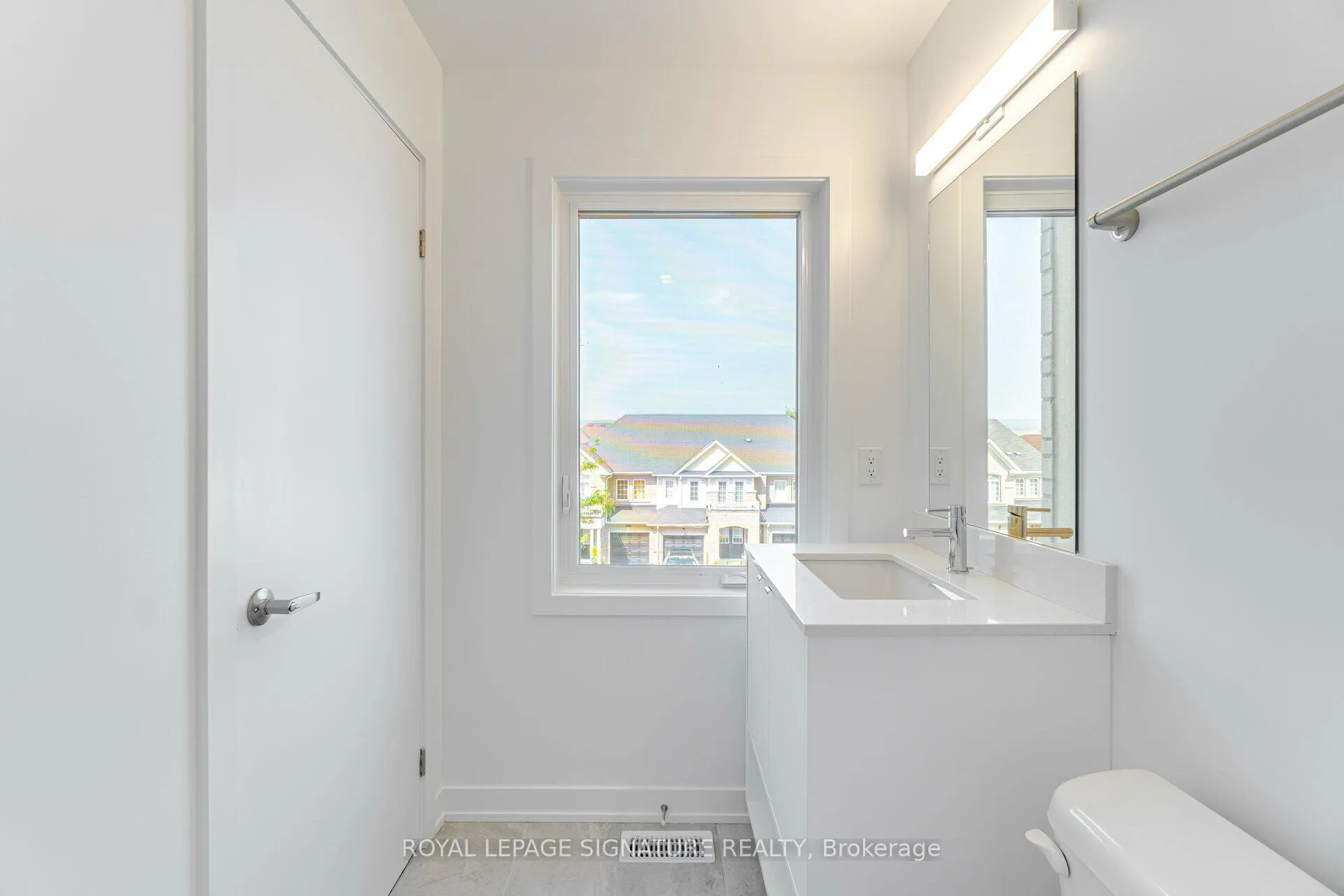 Photo 35 of 4886 Valera Road, Burlington, Alton — HOMEH
