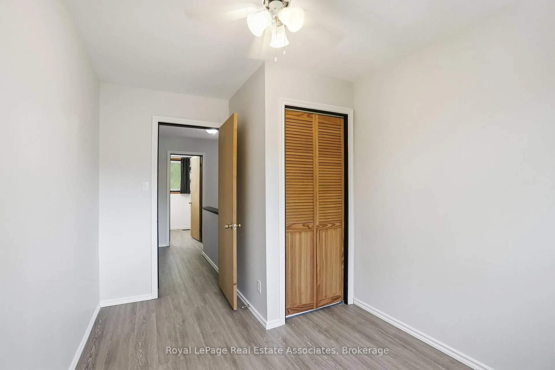 Photo 28 of Unit D(4), 16D Bond Street, Hamilton, Dundas — HOMEH