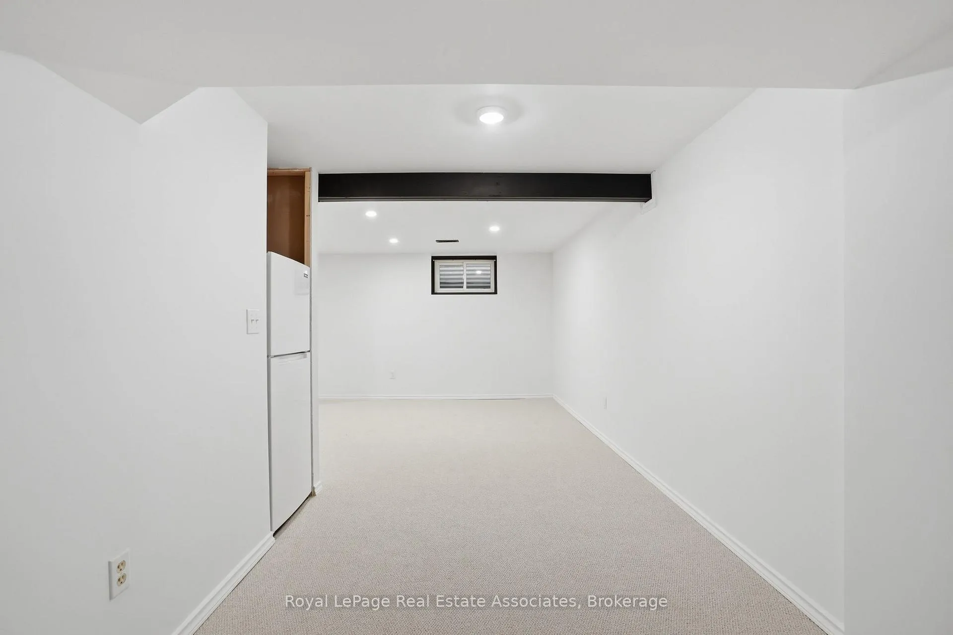 Photo 33 of Unit D(4), 16D Bond Street, Hamilton, Dundas — HOMEH