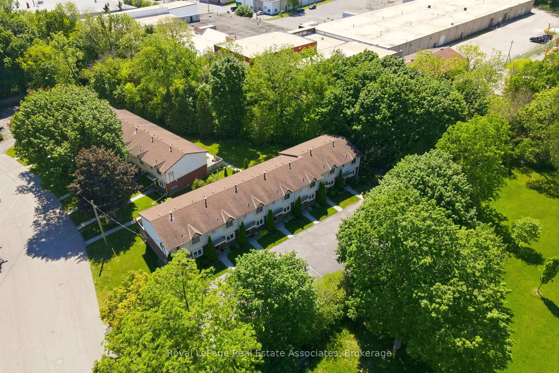 Photo 41 of Unit D(4), 16D Bond Street, Hamilton, Dundas — HOMEH