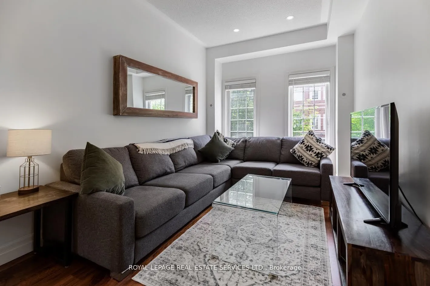 Photo 7 of Unit 49, 435 Hensall Circle, Mississauga, Cooksville — HOMEH