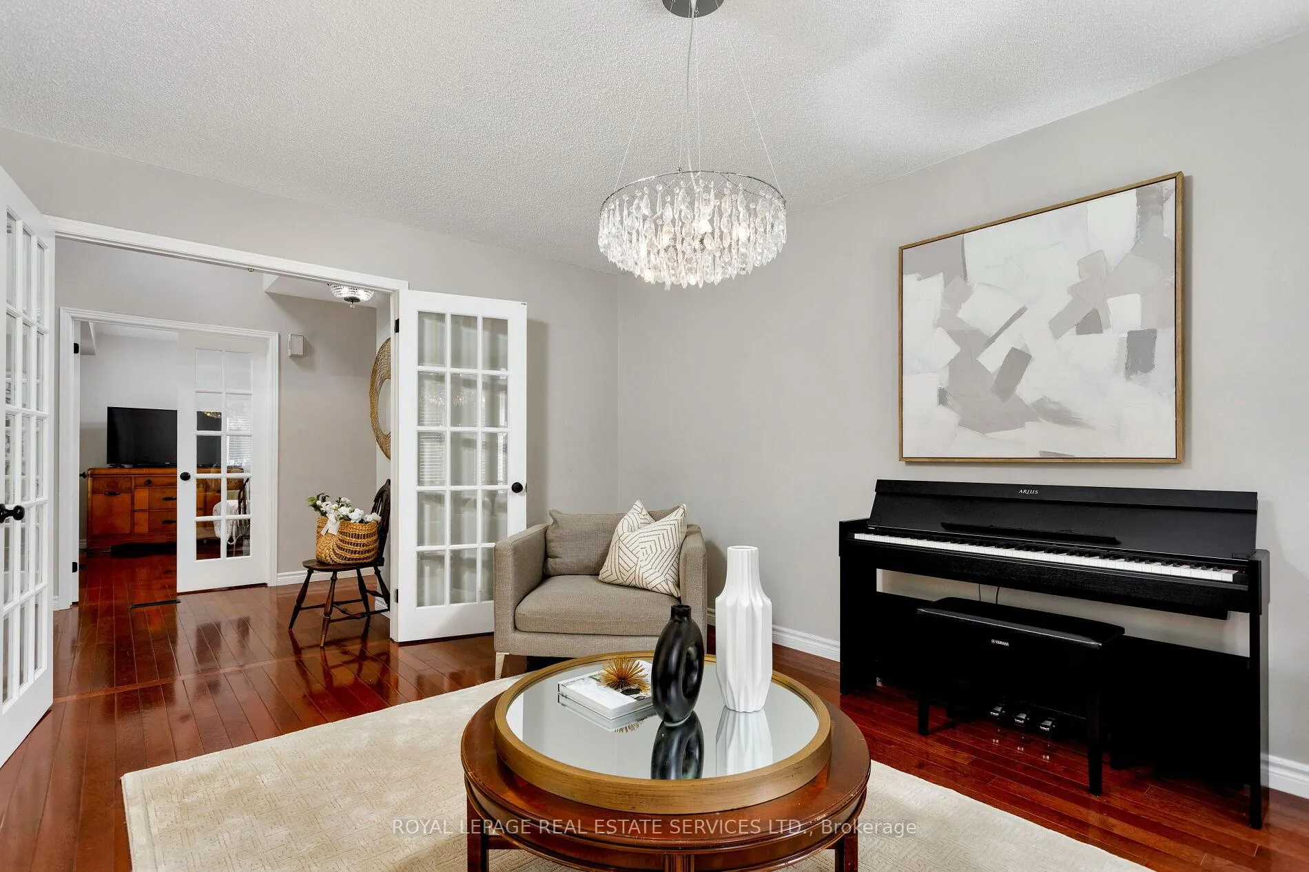 Photo 9 of Unit 7, 2006 Glenada Crescent, Oakville, Wedgewood Creek — HOMEH