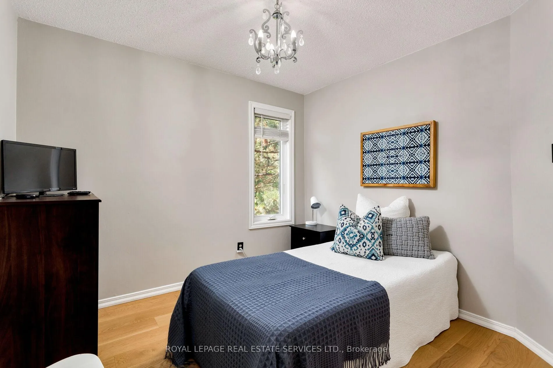 Photo 25 of Unit 7, 2006 Glenada Crescent, Oakville, Wedgewood Creek — HOMEH