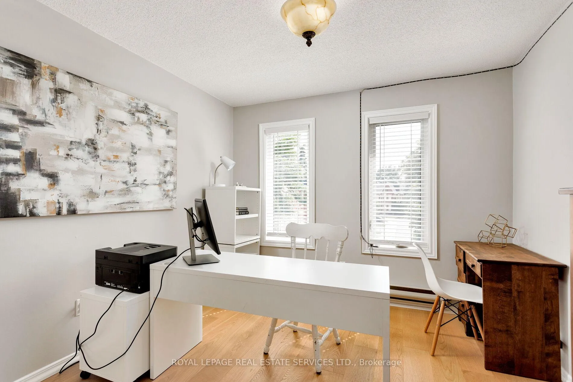 Photo 34 of Unit 7, 2006 Glenada Crescent, Oakville, Wedgewood Creek — HOMEH