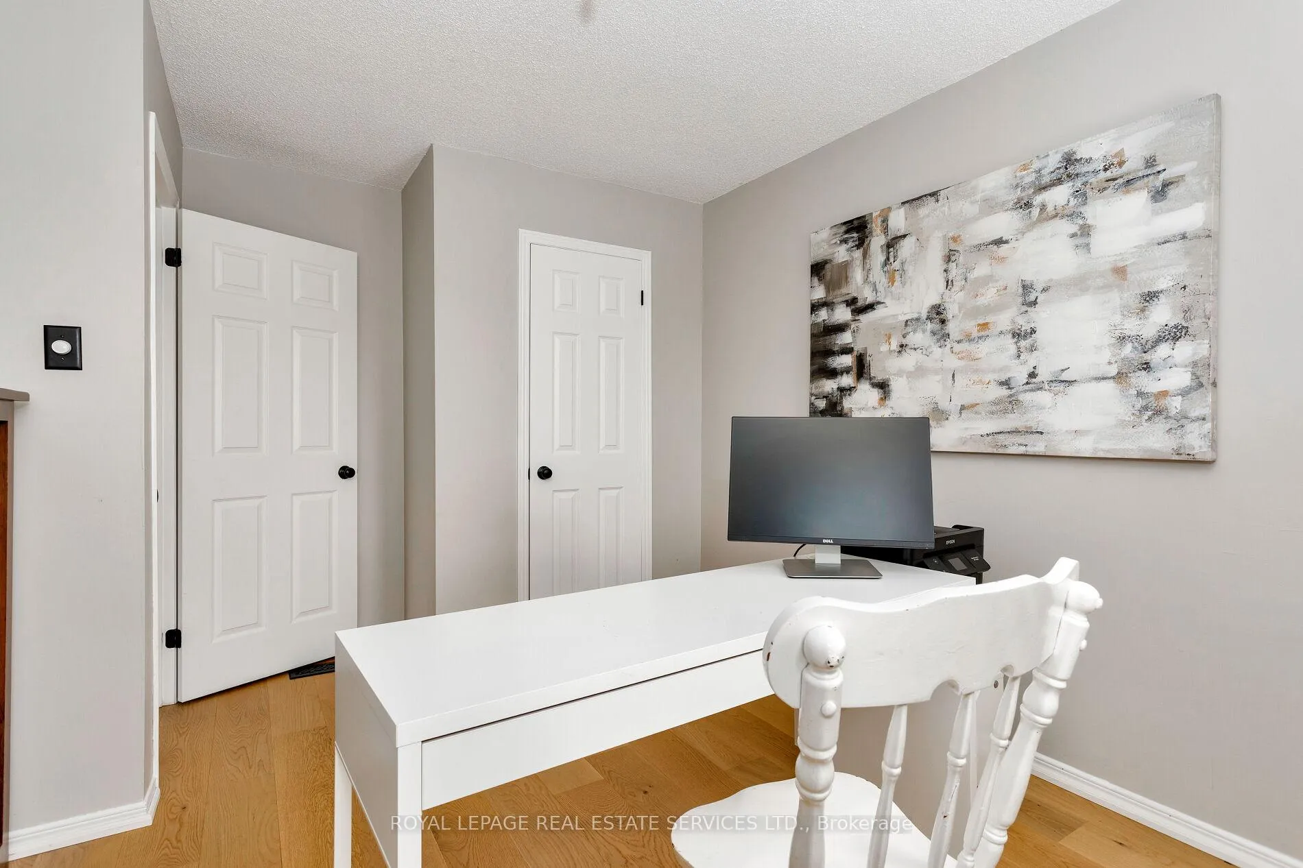 Photo 35 of Unit 7, 2006 Glenada Crescent, Oakville, Wedgewood Creek — HOMEH