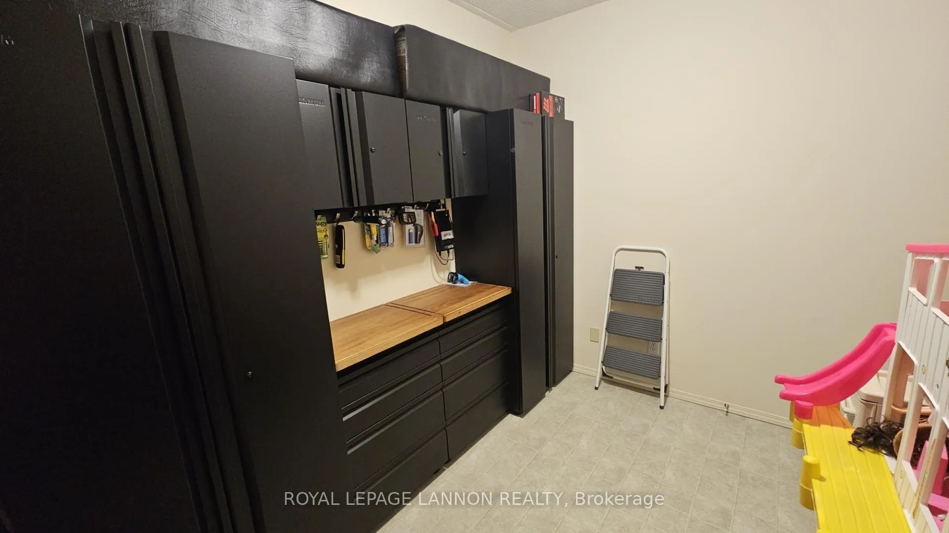 Photo 15 of Unit #112, 315 Hilldale Road, Thunder Bay, Dawson Heights — HOMEH