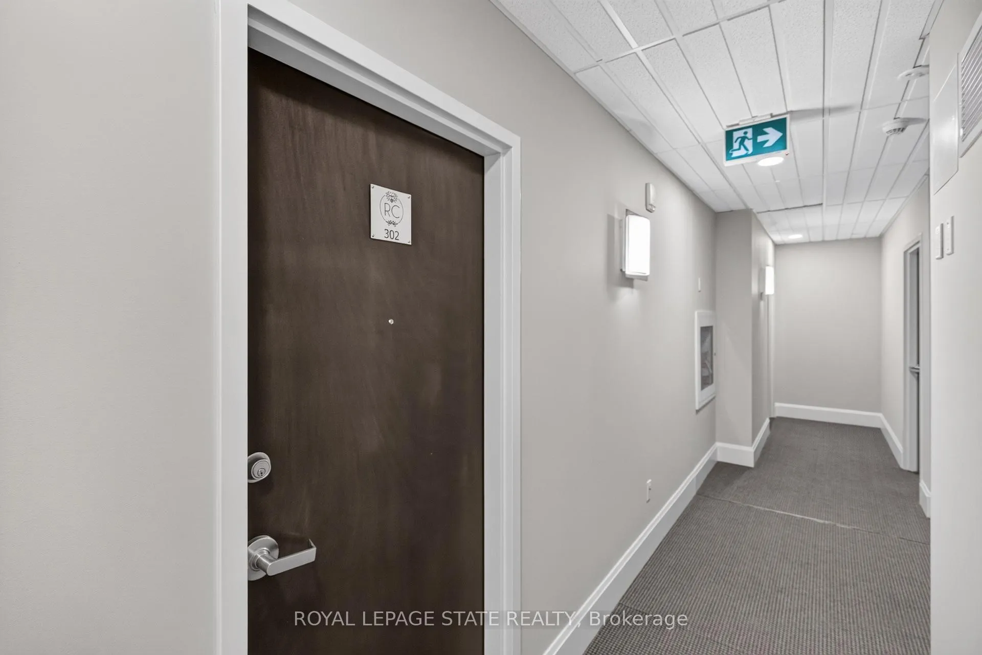 Photo 7 of Unit 302, 112 King Street E, Hamilton, Beasley — HOMEH