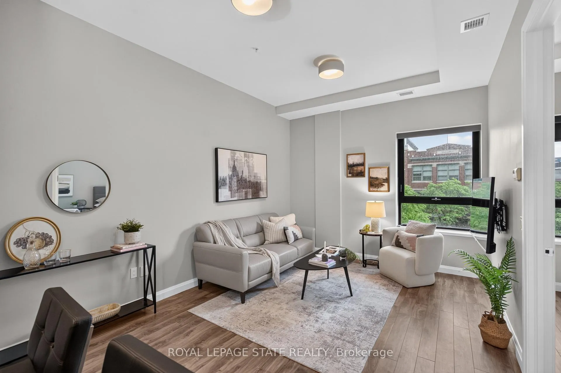 Photo 17 of Unit 302, 112 King Street E, Hamilton, Beasley — HOMEH