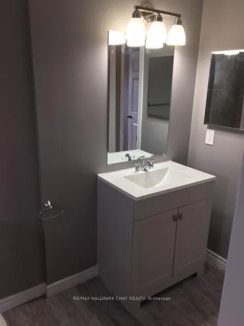 Photo 10 of 61 Corbett Drive, Barrie, Grove East — HOMEH