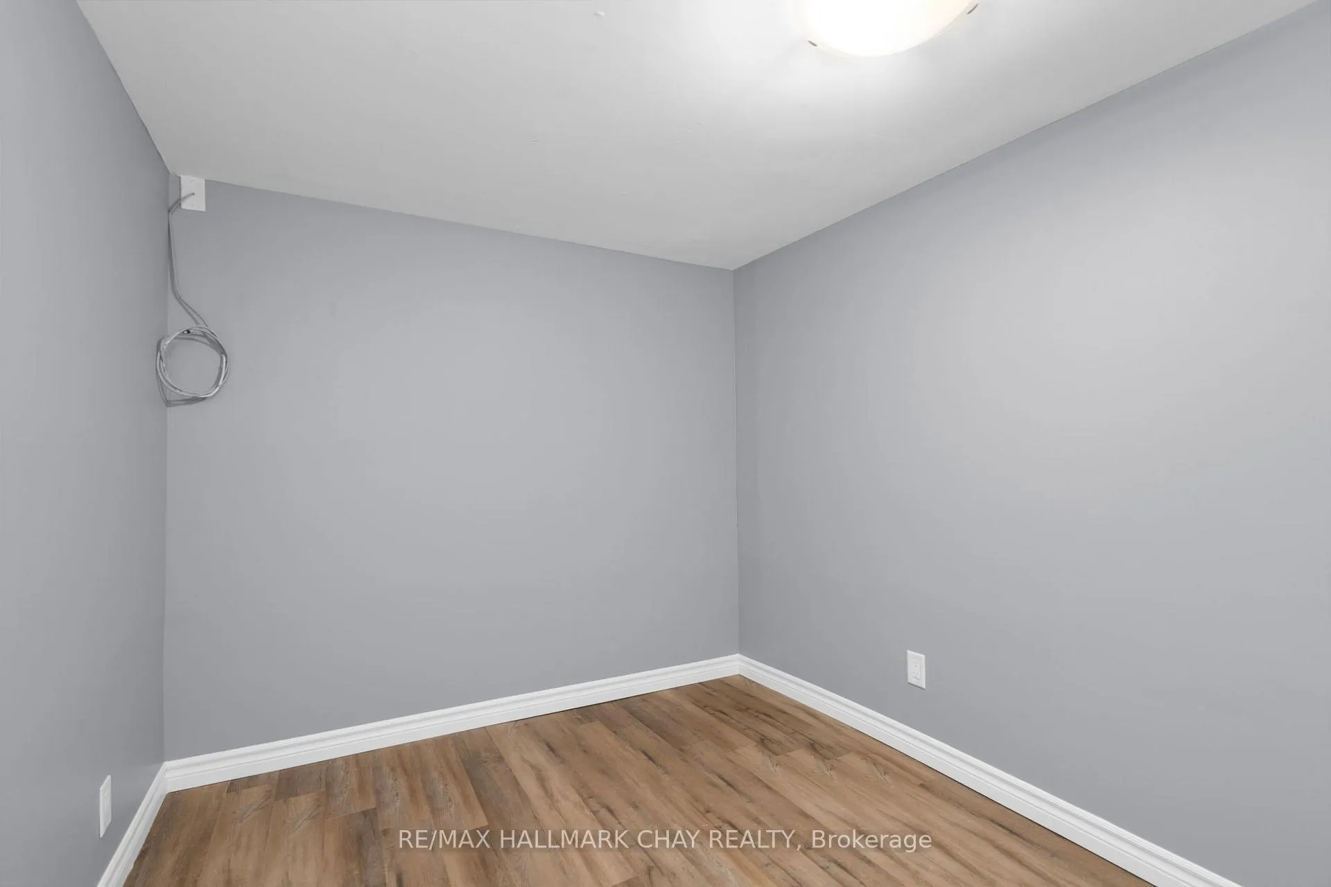 Photo 19 of 61 Corbett Drive, Barrie, Grove East — HOMEH