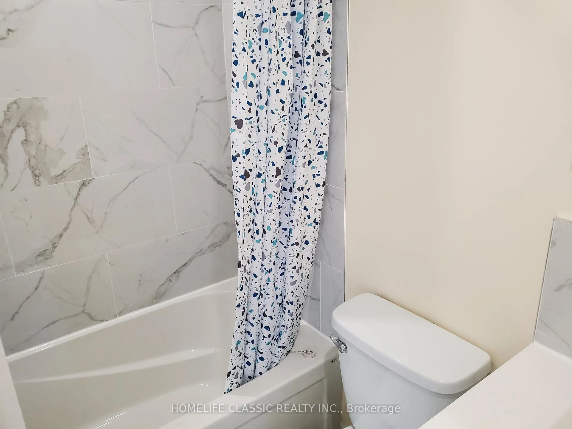 Photo 3 of Unit 5, 5 Main Street S, Uxbridge — HOMEH