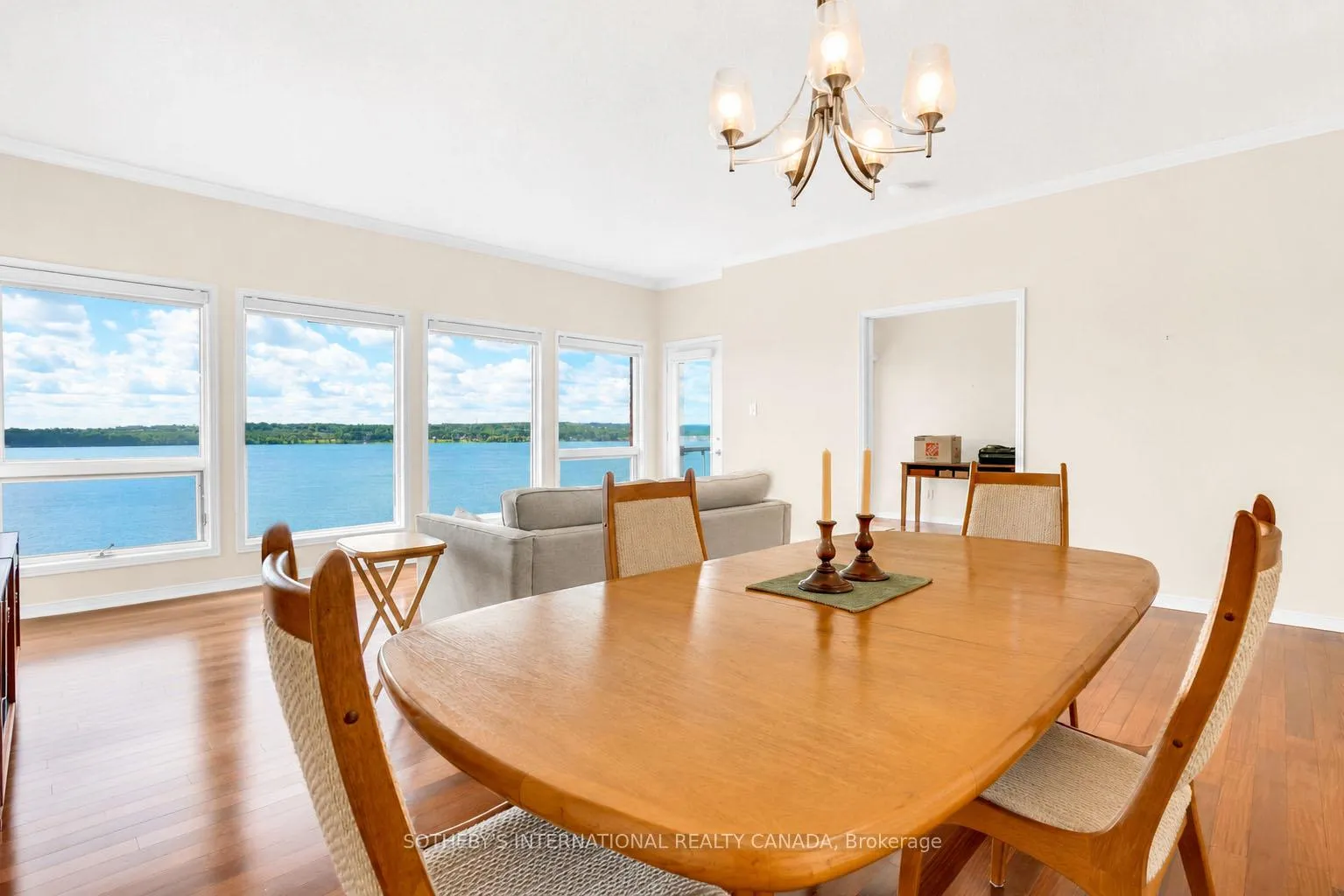 Photo 6 of Unit 303, 21 Kempenfelt Drive, Barrie, North Shore — HOMEH
