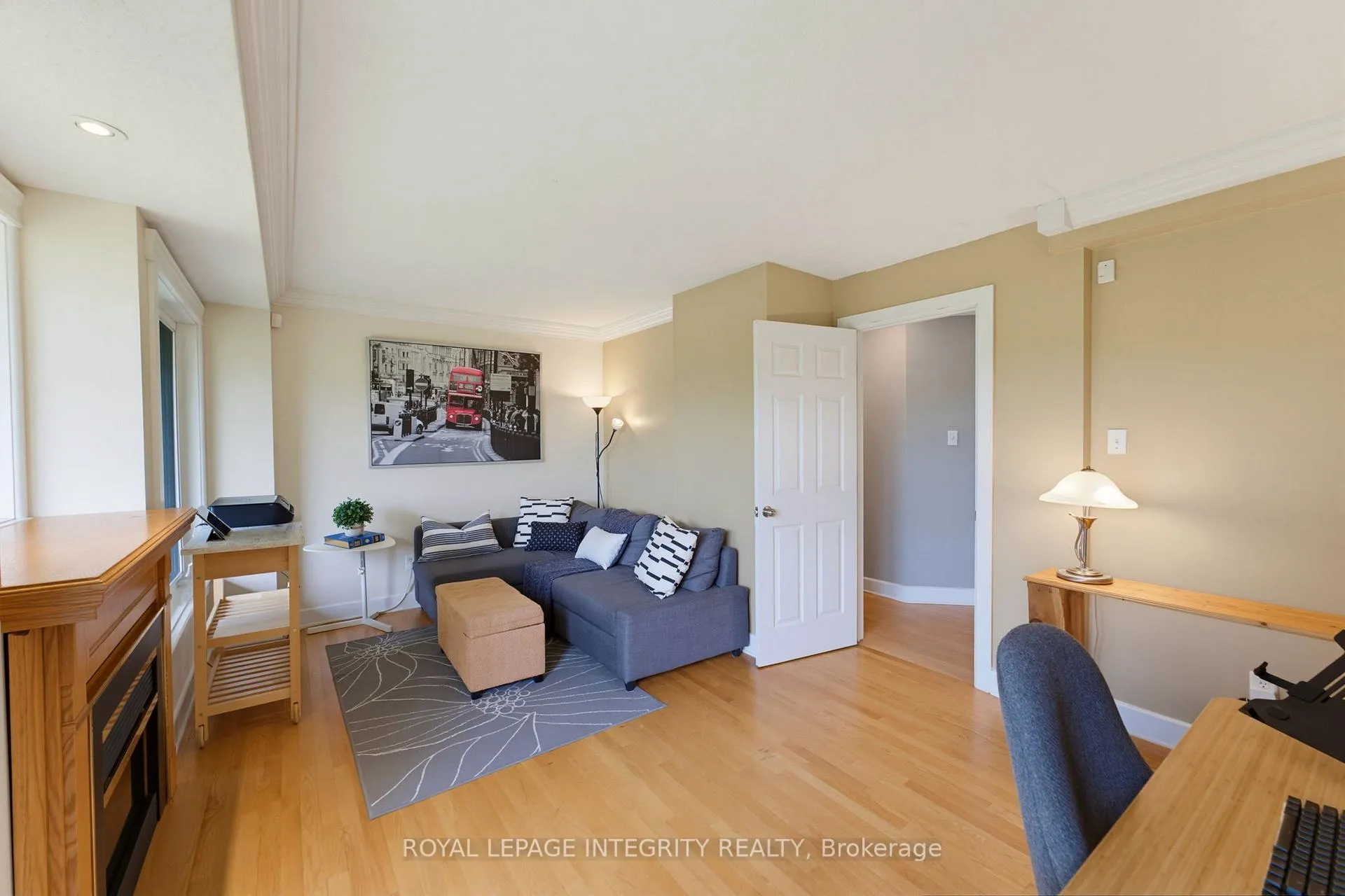 Photo 7 of 81 Robinson Avenue, Ottawa, Sandy Hill — HOMEH