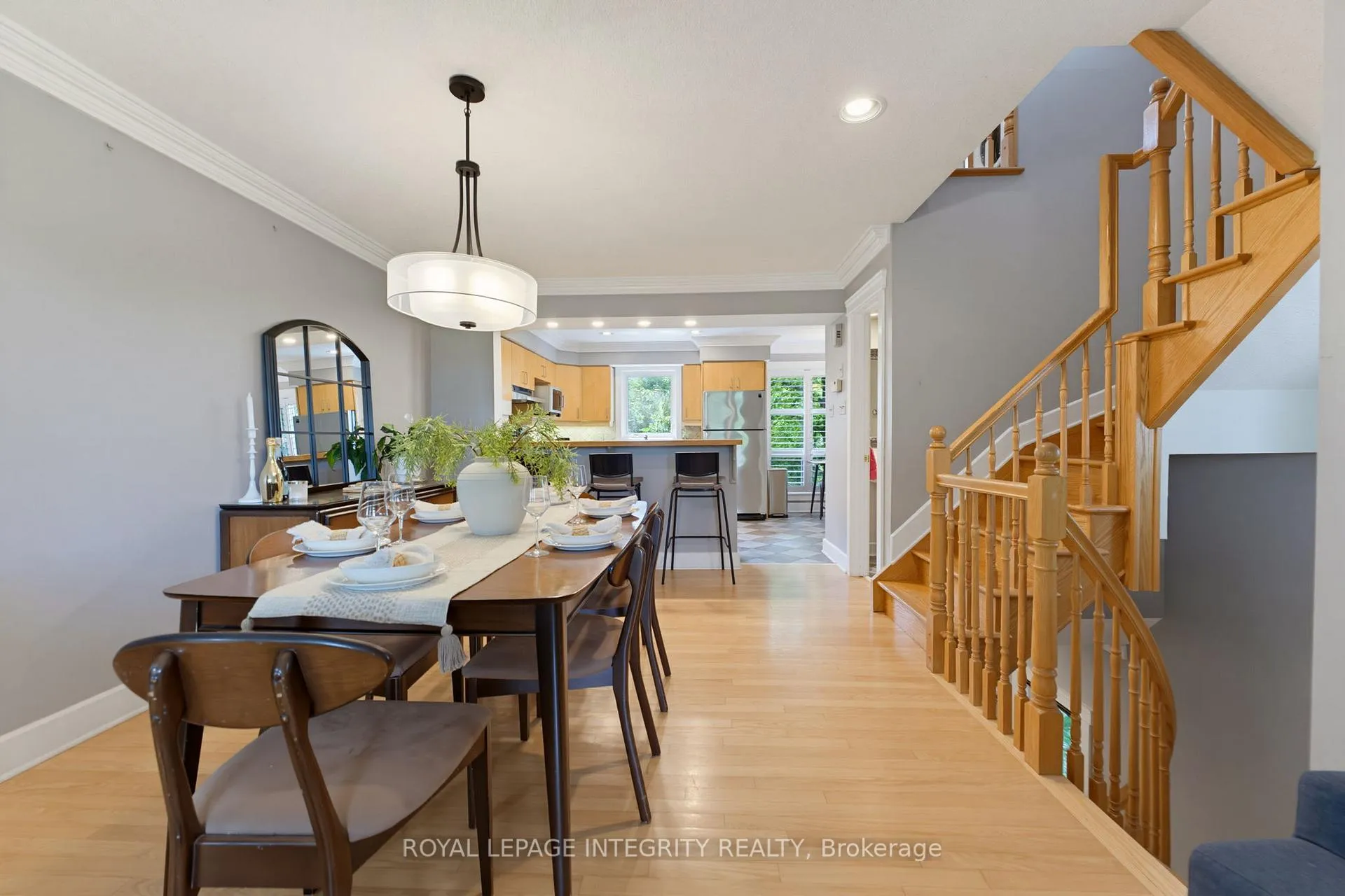 Photo 14 of 81 Robinson Avenue, Ottawa, Sandy Hill — HOMEH