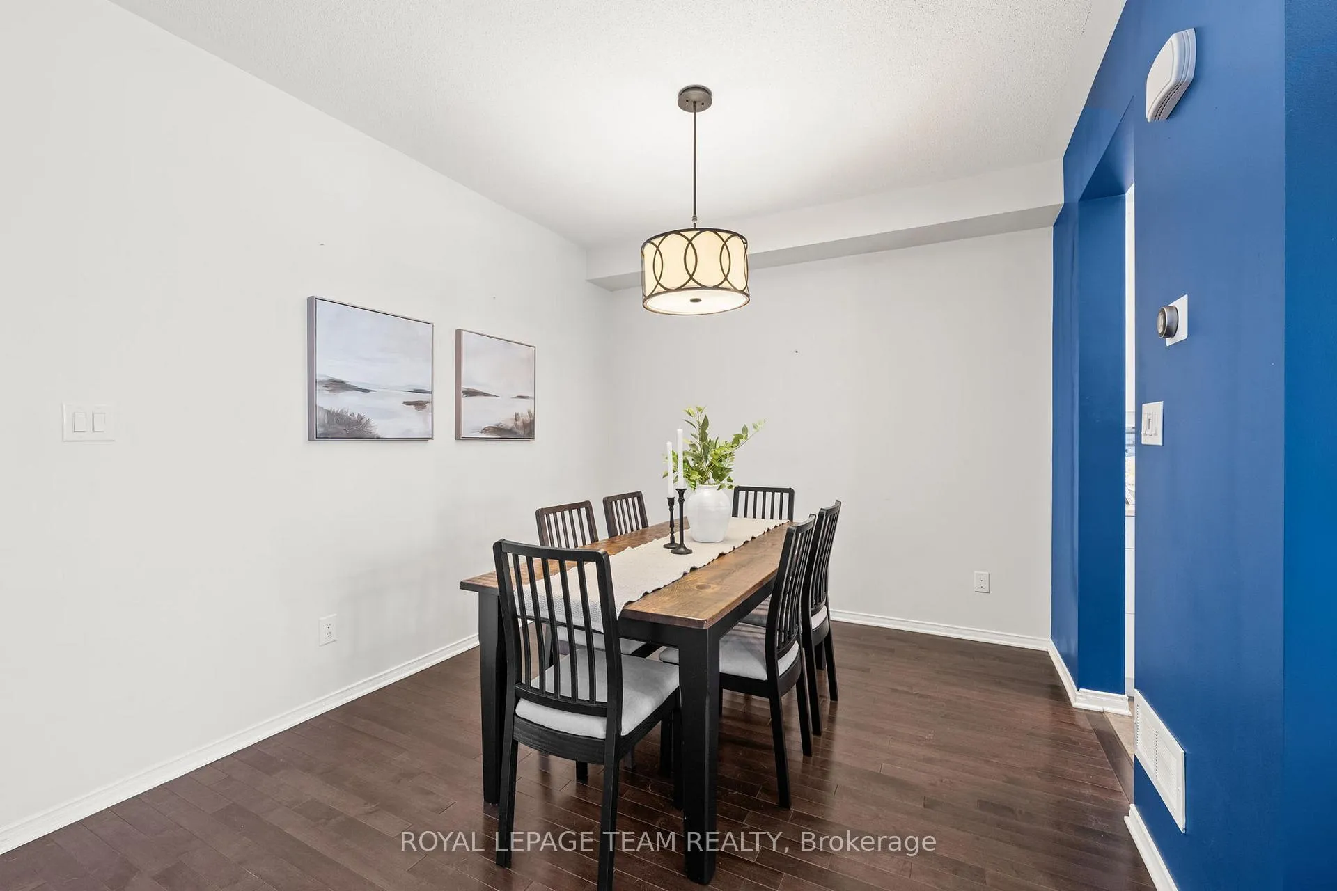 Photo 8 of 102 Lochnaw Private, Ottawa, Barrhaven - Stonebridge — HOMEH