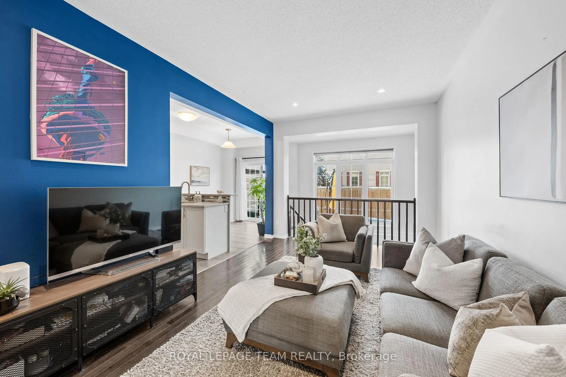 Photo 11 of 102 Lochnaw Private, Ottawa, Barrhaven - Stonebridge — HOMEH