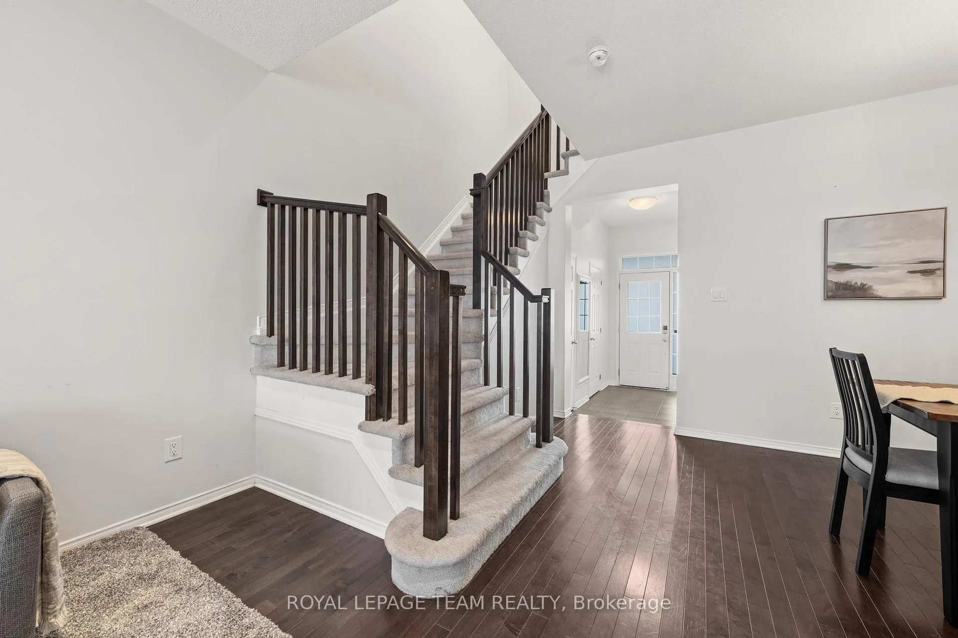 Photo 23 of 102 Lochnaw Private, Ottawa, Barrhaven - Stonebridge — HOMEH