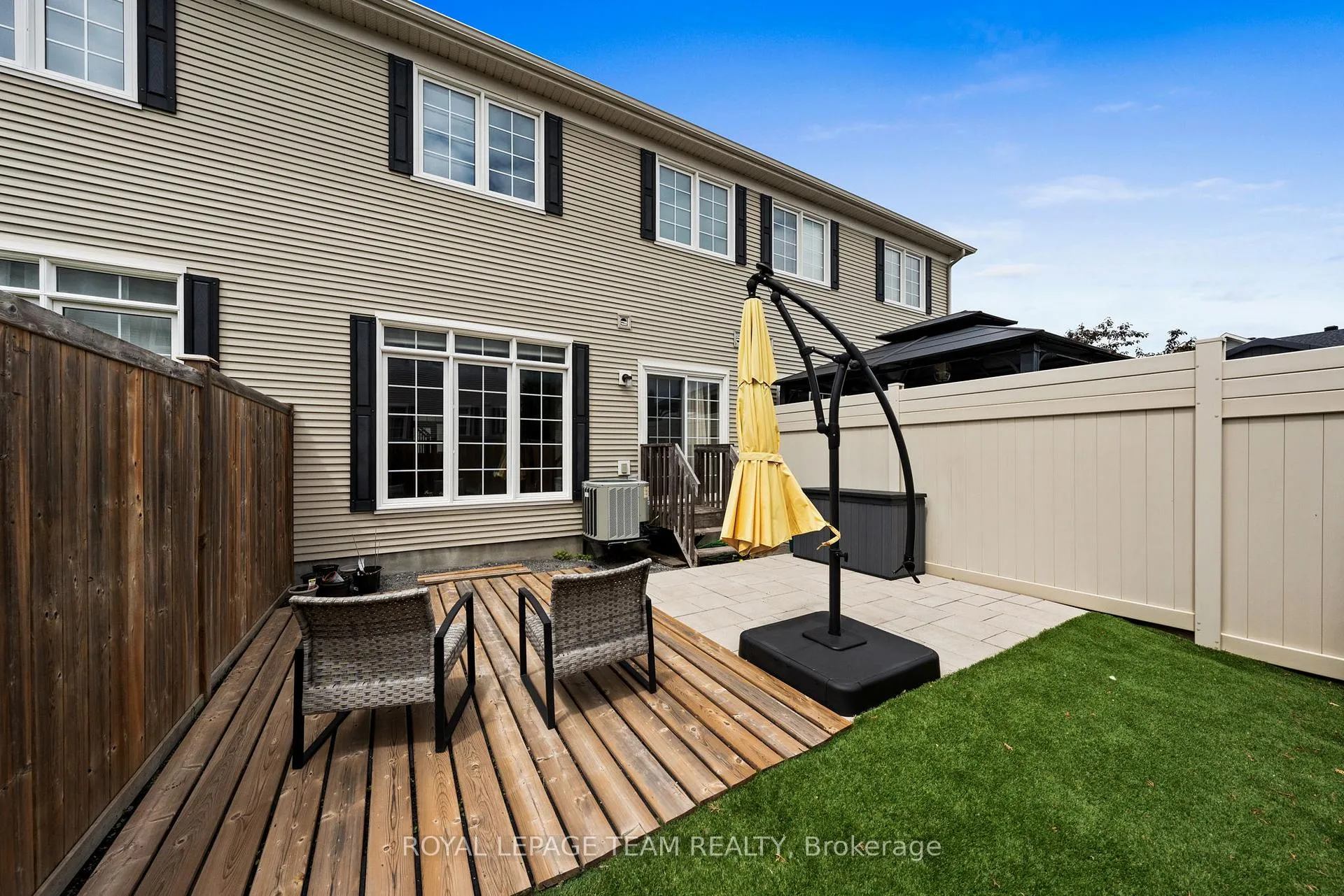 Photo 47 of 102 Lochnaw Private, Ottawa, Barrhaven - Stonebridge — HOMEH