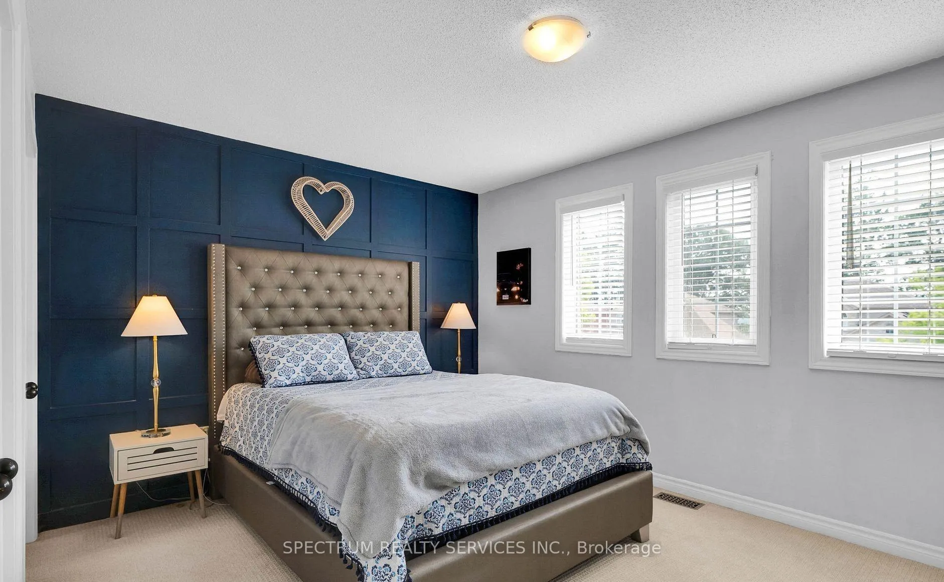 Photo 22 of 54 Northview Crescent, Barrie, Northwest — HOMEH