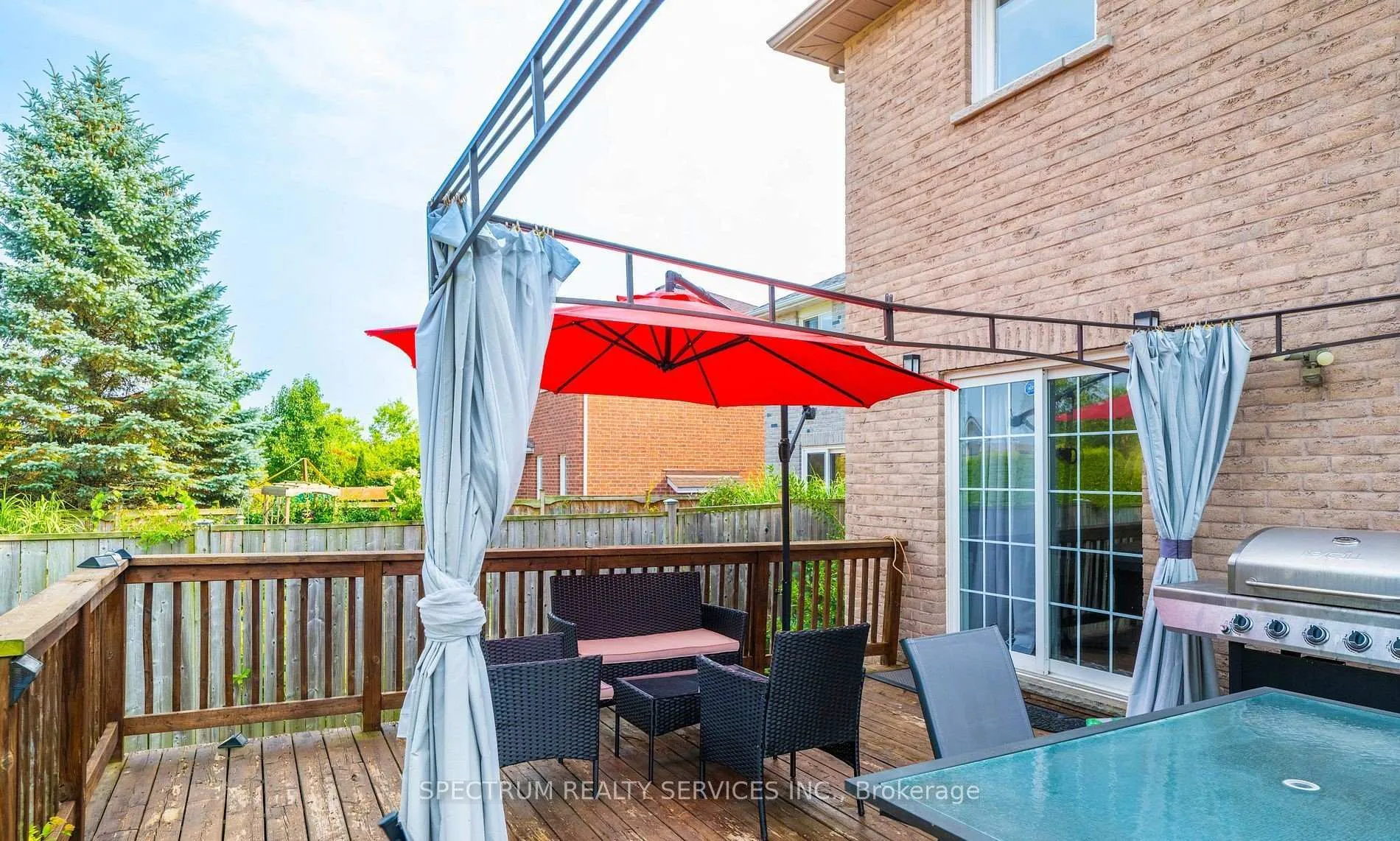 Photo 28 of 54 Northview Crescent, Barrie, Northwest — HOMEH