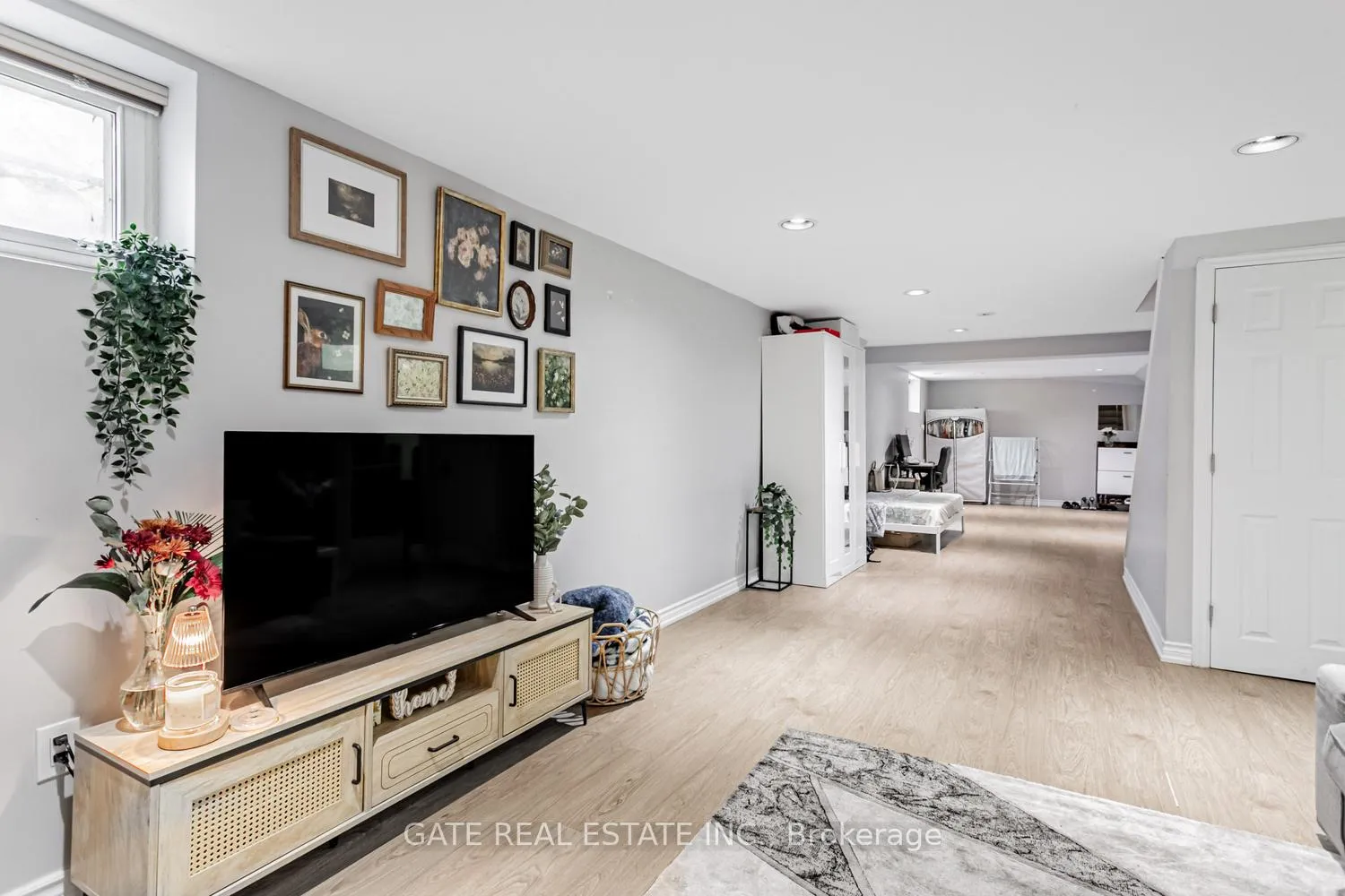 Photo 22 of 60 Scott Street, Brampton, Downtown Brampton — HOMEH