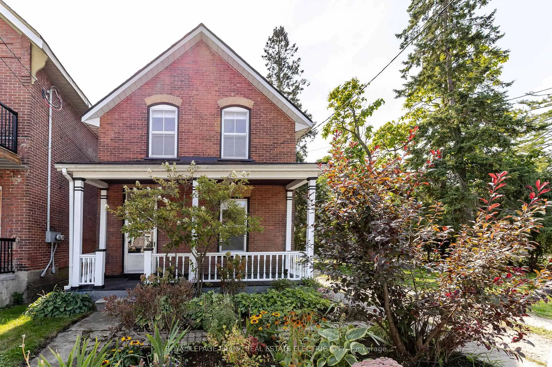 Photo 2 of 193 Lake Street, Peterborough, Town Ward 3 — HOMEH