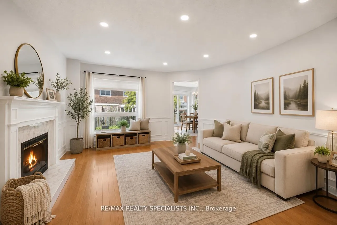 Photo 10 of 15 Eagleridge Drive, Brampton, Sandringham-Wellington — HOMEH