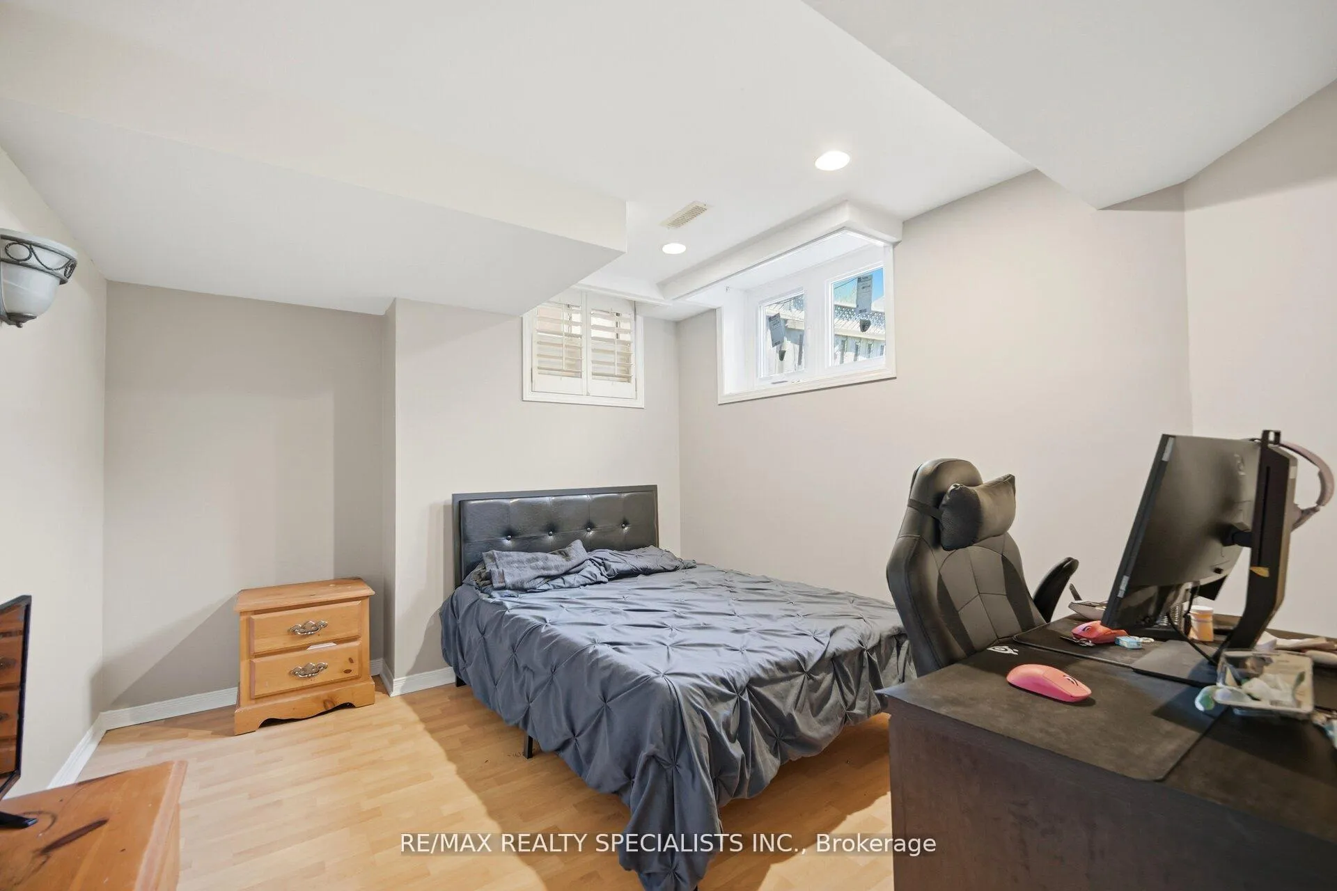 Photo 28 of 15 Eagleridge Drive, Brampton, Sandringham-Wellington — HOMEH
