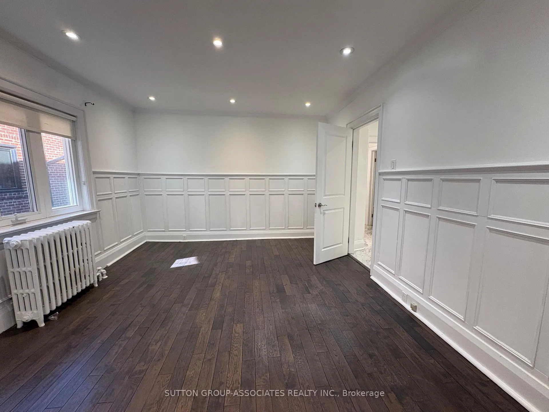 Photo 7 of Unit Main, 101 Burnside Drive, Toronto, Wychwood — HOMEH