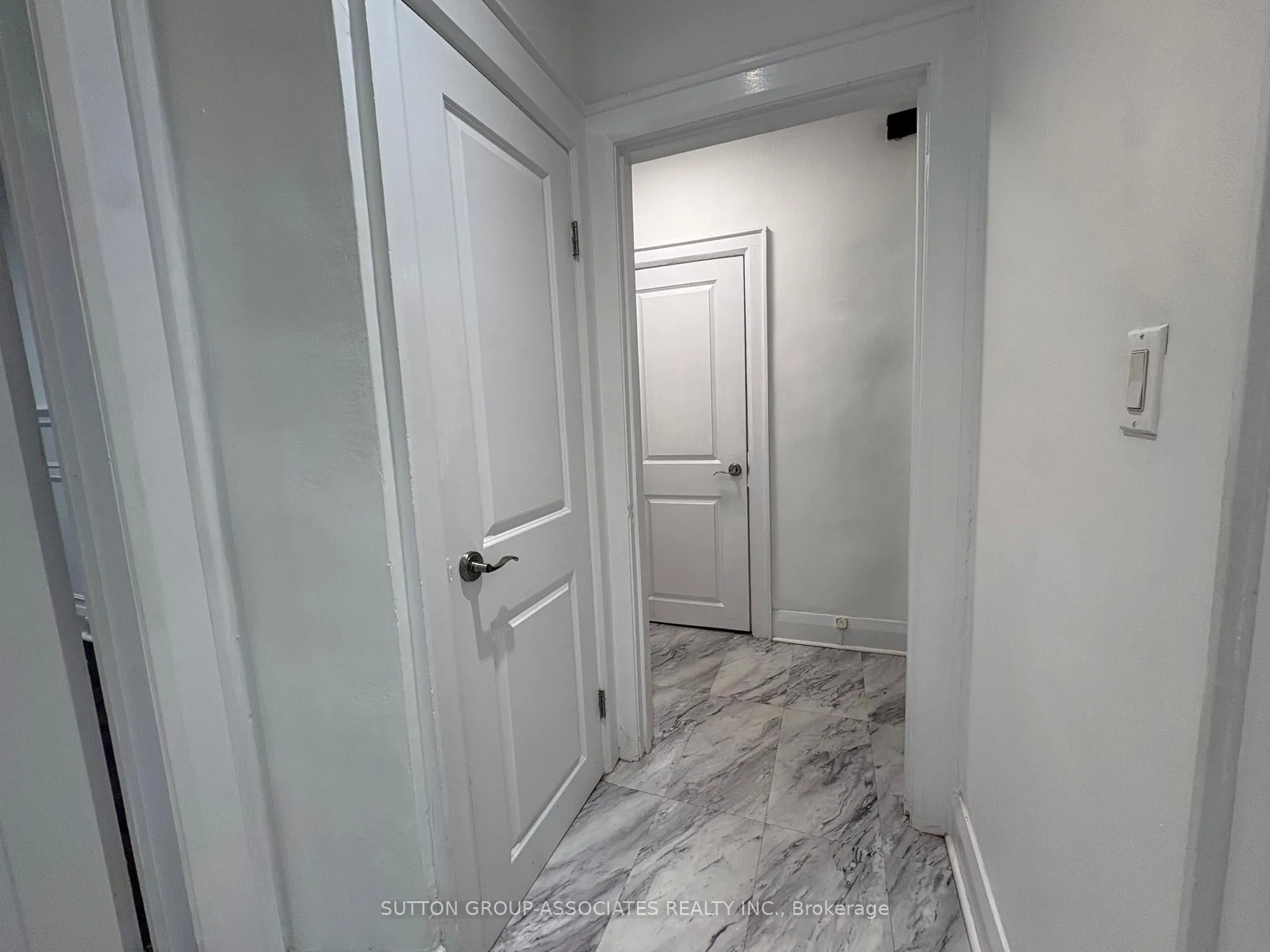 Photo 12 of Unit Main, 101 Burnside Drive, Toronto, Wychwood — HOMEH
