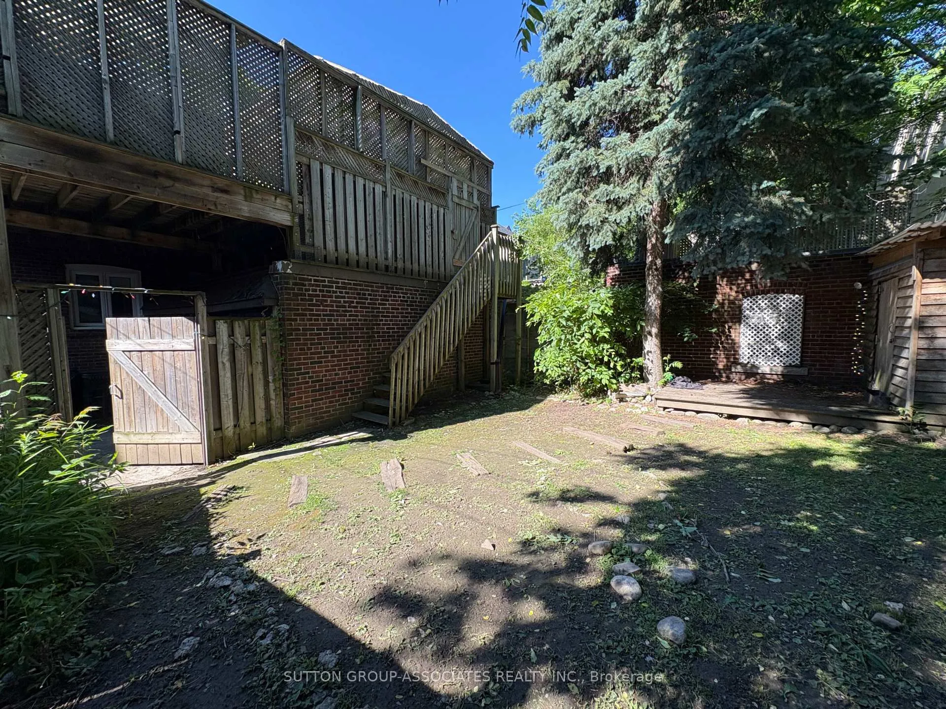 Photo 18 of Unit Main, 101 Burnside Drive, Toronto, Wychwood — HOMEH