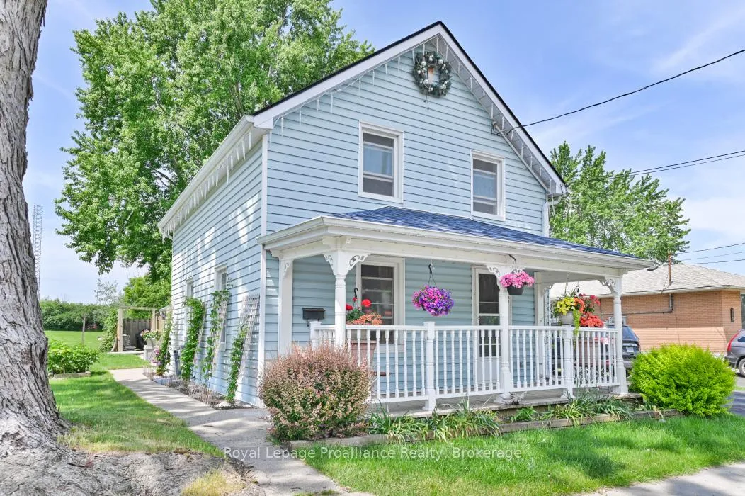 Photo 5 of 108 Frank Street, Belleville, Belleville Ward — HOMEH