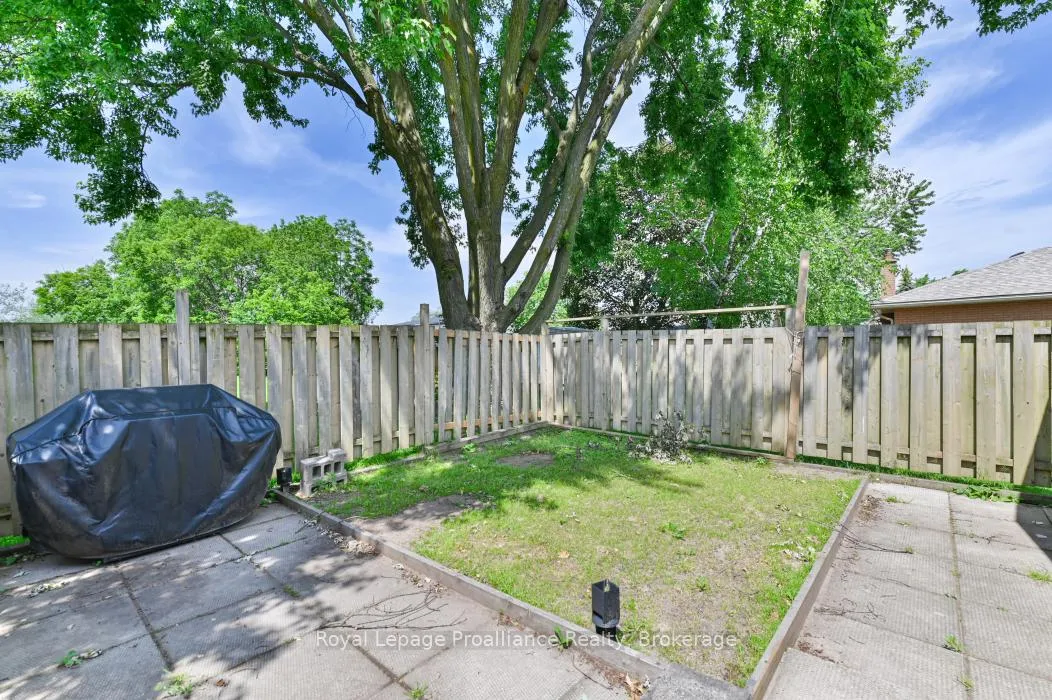 Photo 19 of 108 Frank Street, Belleville, Belleville Ward — HOMEH