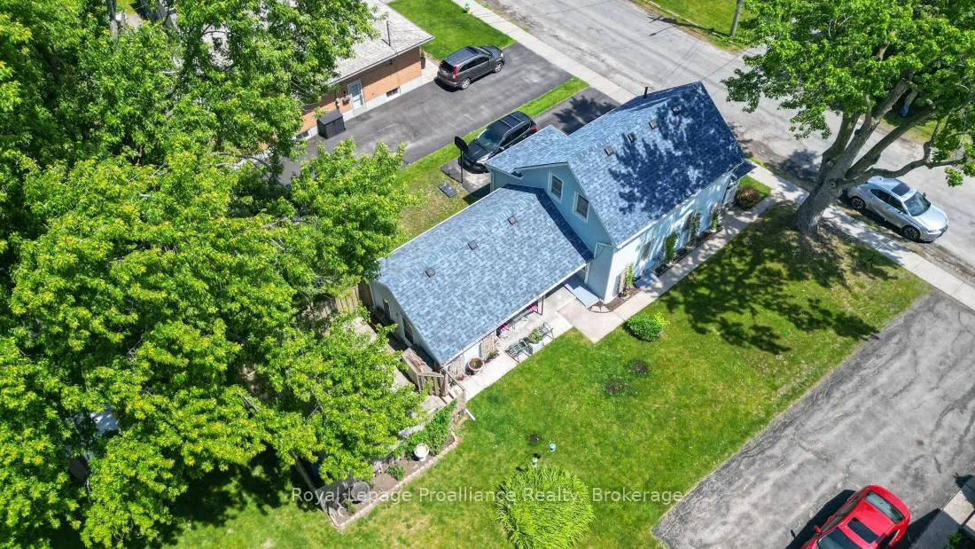 Photo 22 of 108 Frank Street, Belleville, Belleville Ward — HOMEH